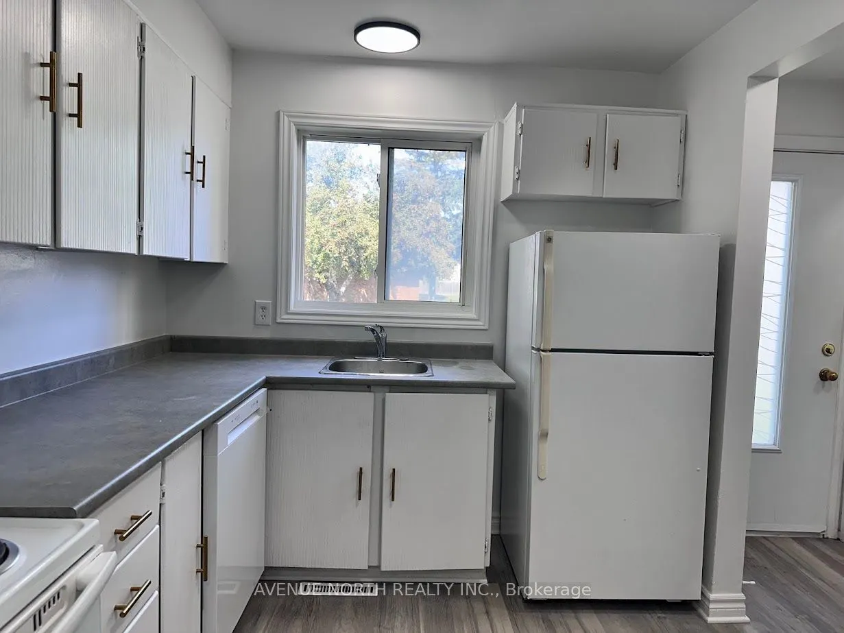 1370 Foxwell Street #7