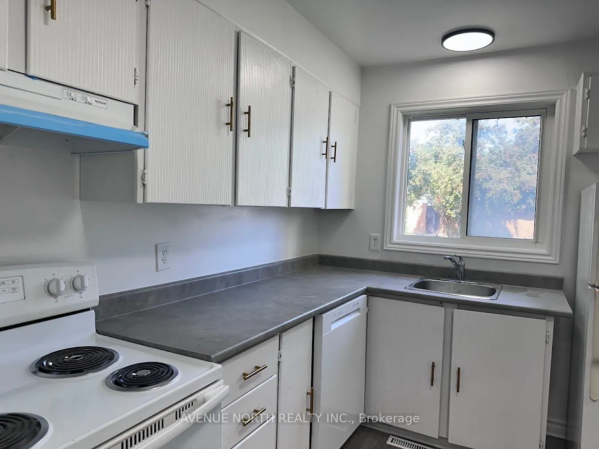 1370 Foxwell Street #7