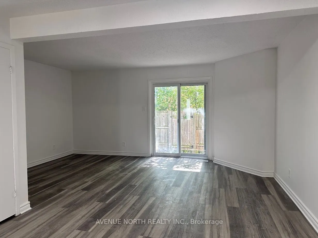 1370 Foxwell Street #7