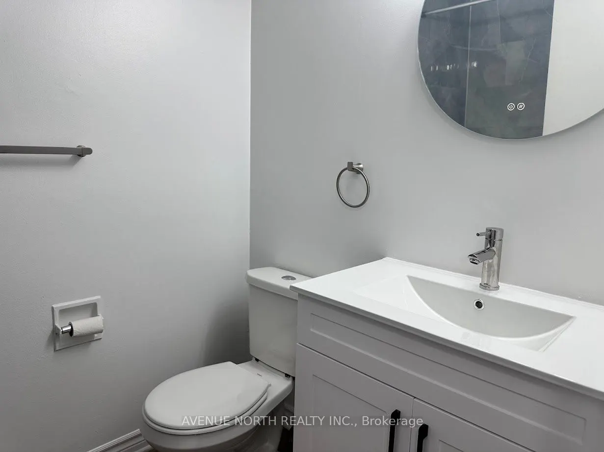 1469 Foxwell Street #1
