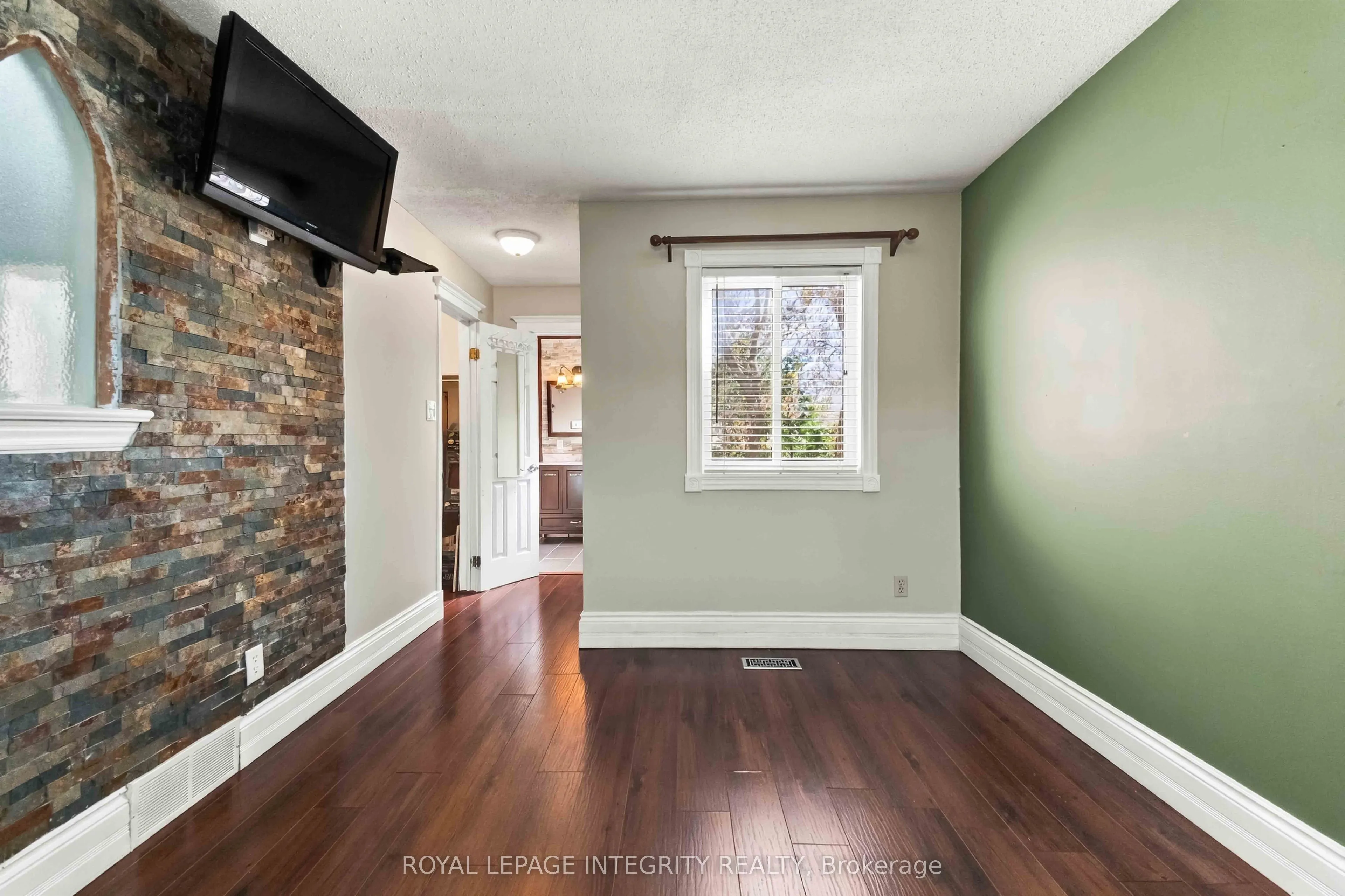 4 Berton Place #Unit 11