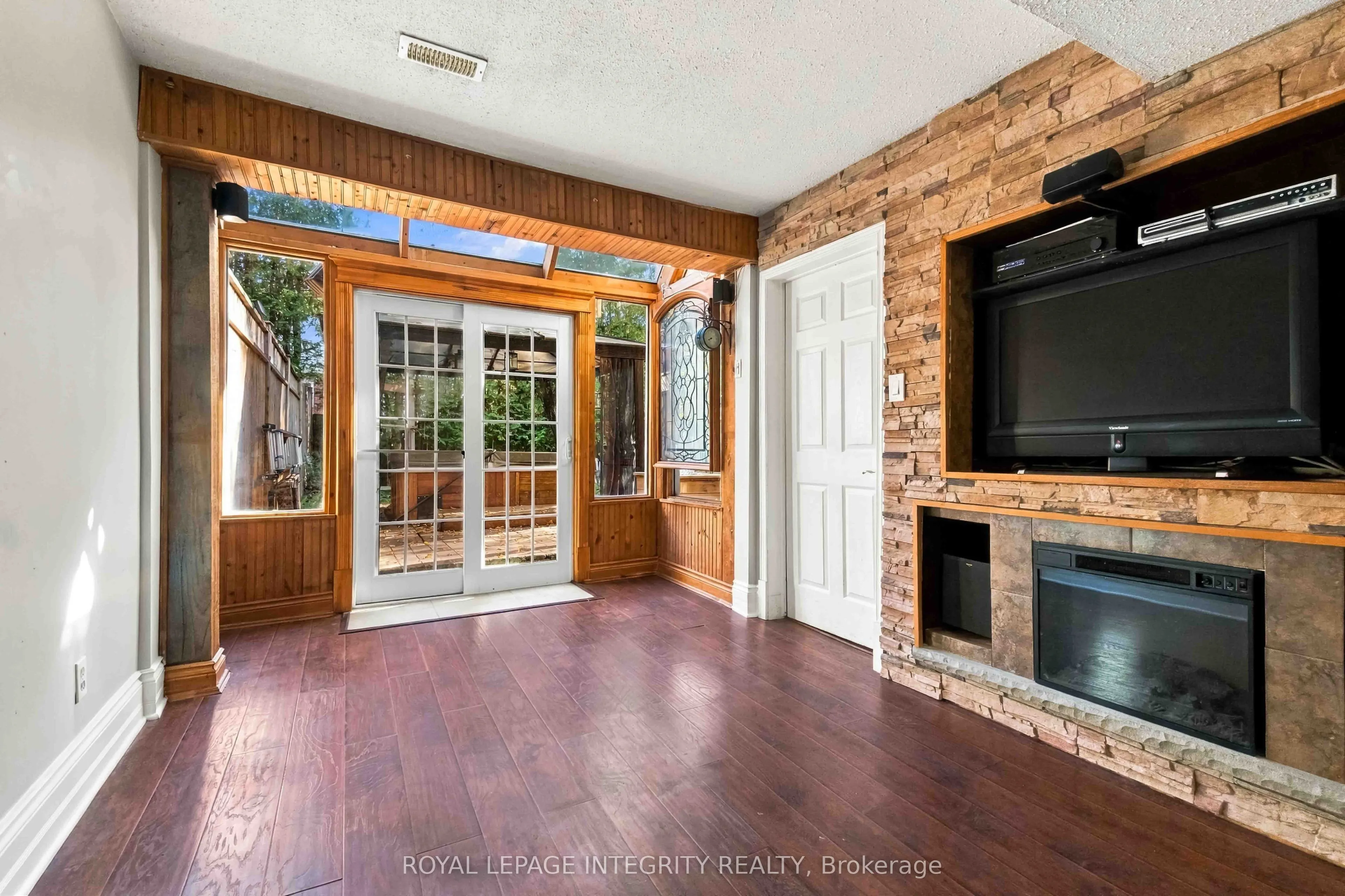 4 Berton Place #Unit 11