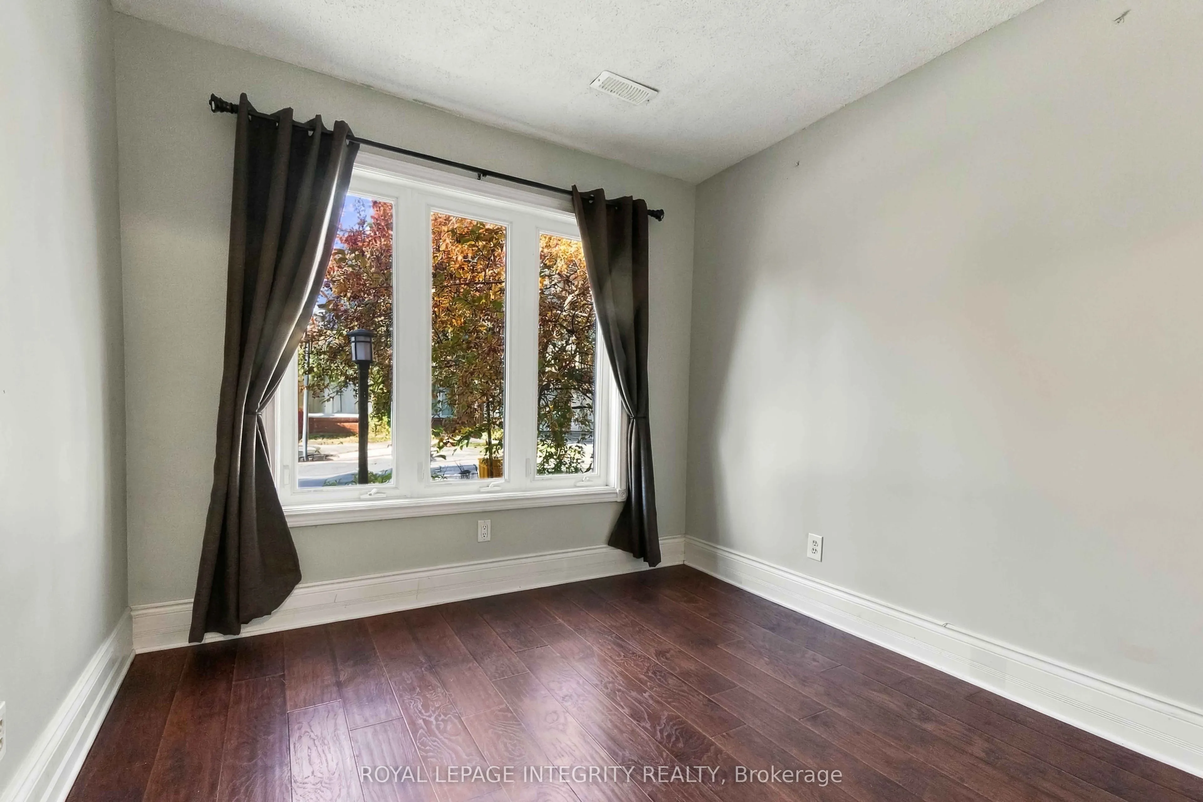 4 Berton Place #Unit 11