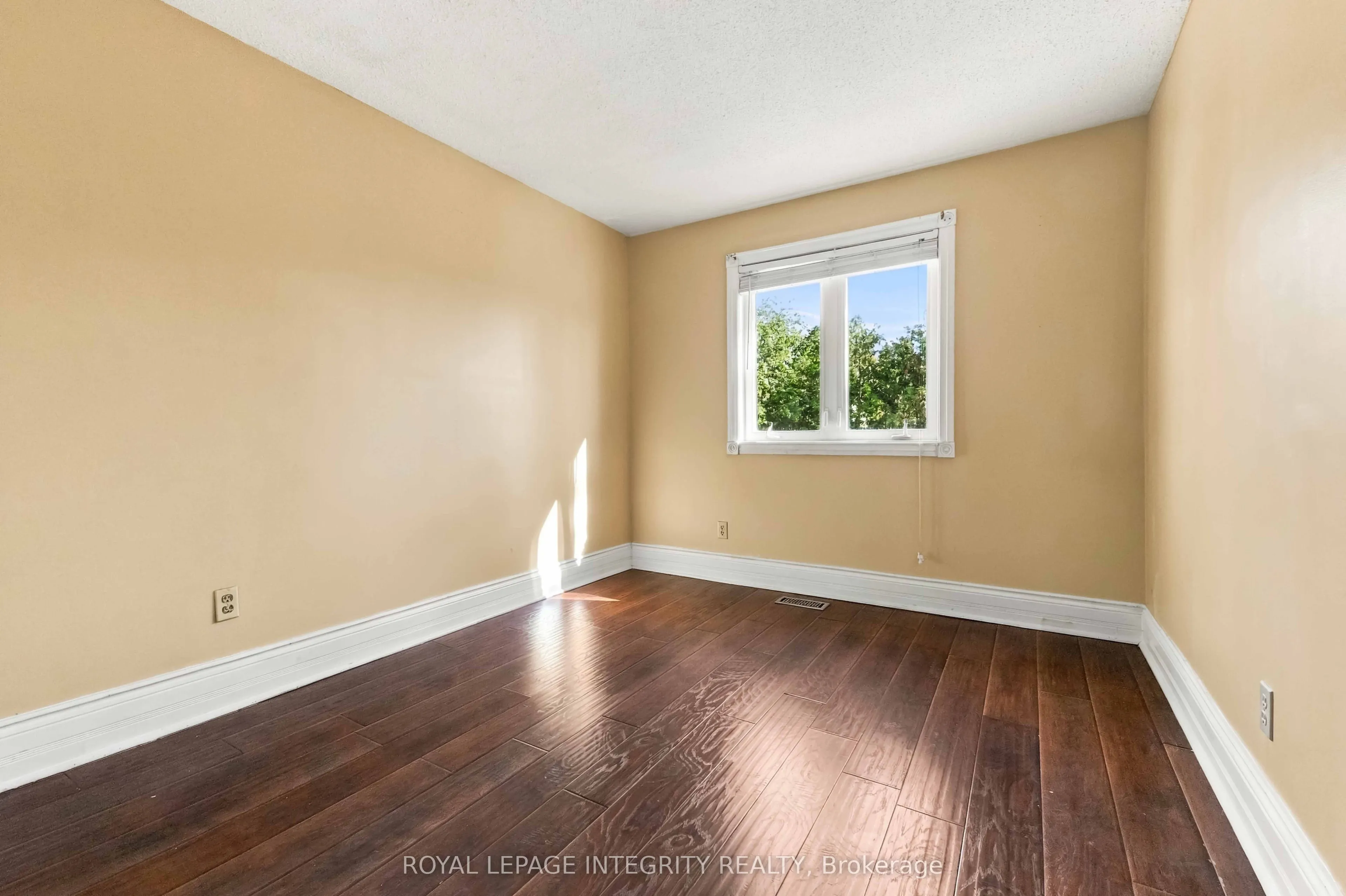 4 Berton Place #Unit 11