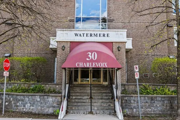 30 Charlevoix Street #103