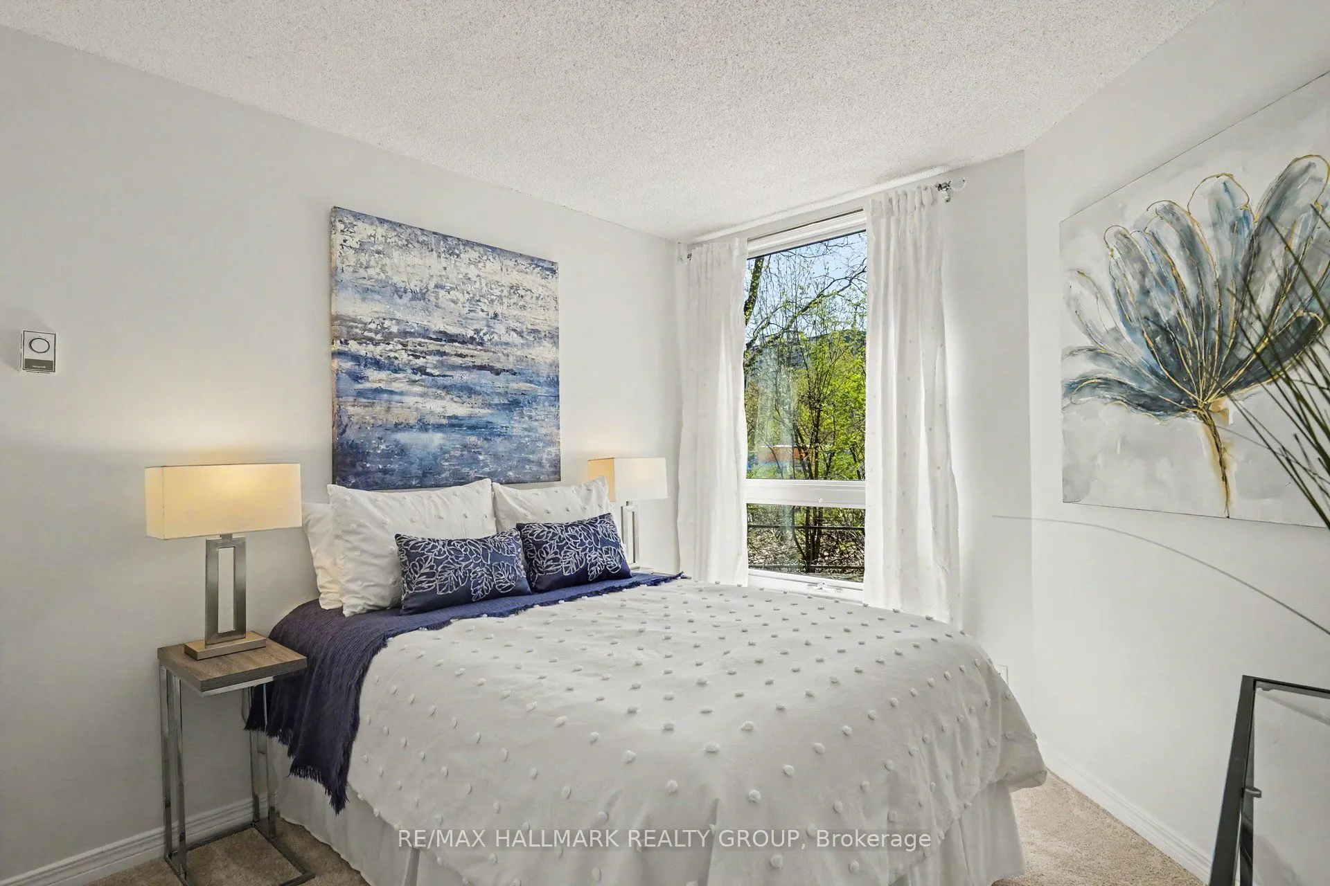 30 Charlevoix Street #103