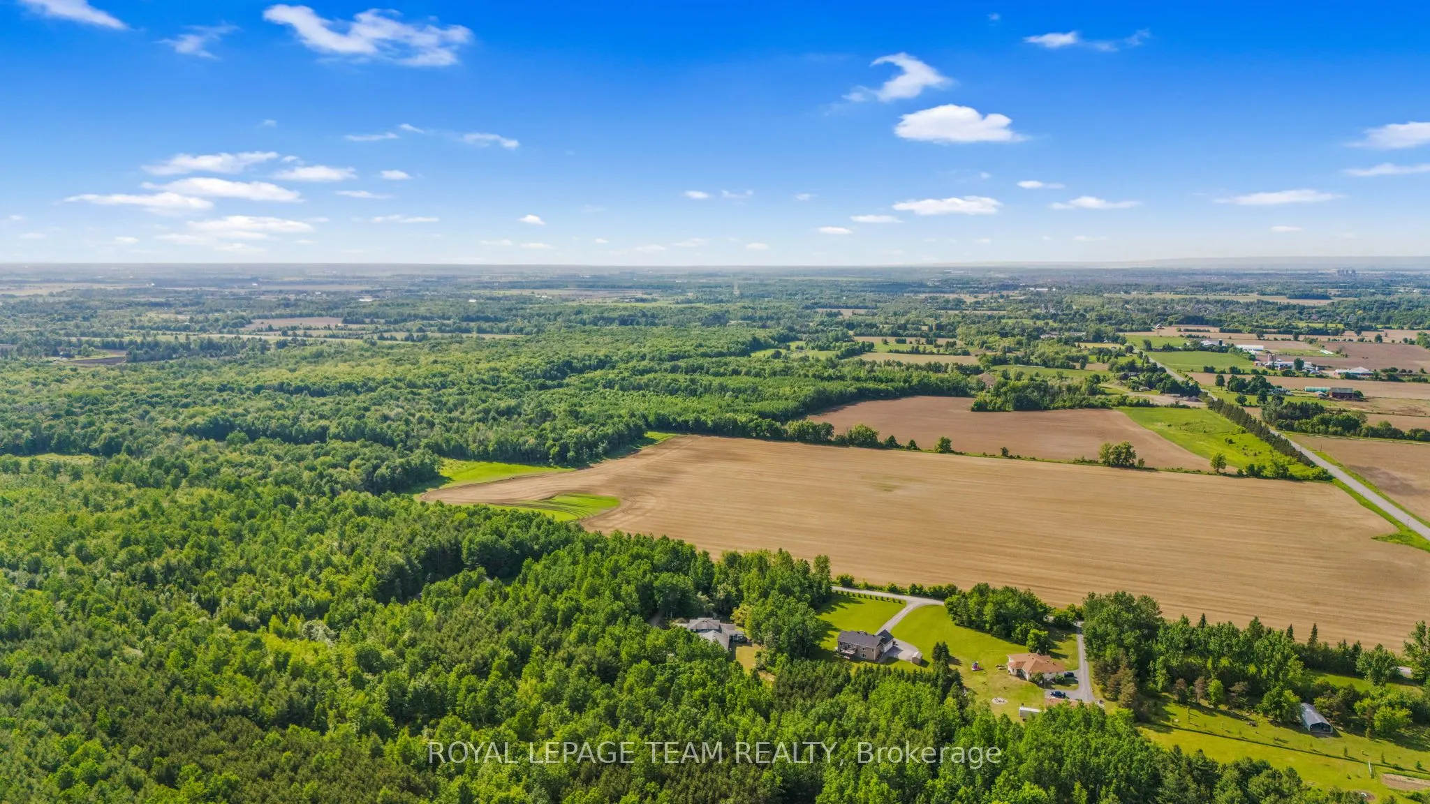 1526 Carsonby Road E