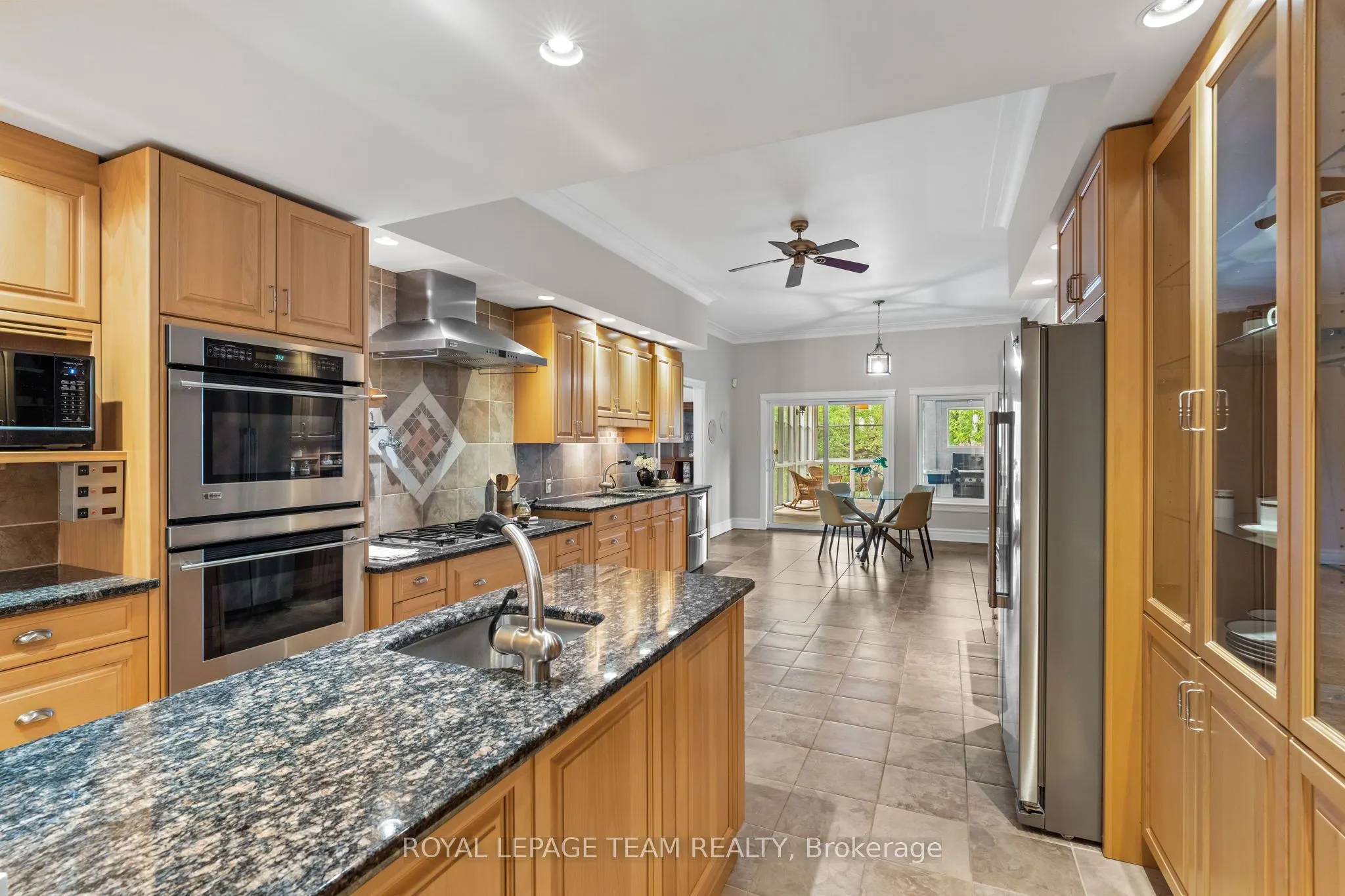 1526 Carsonby Road E