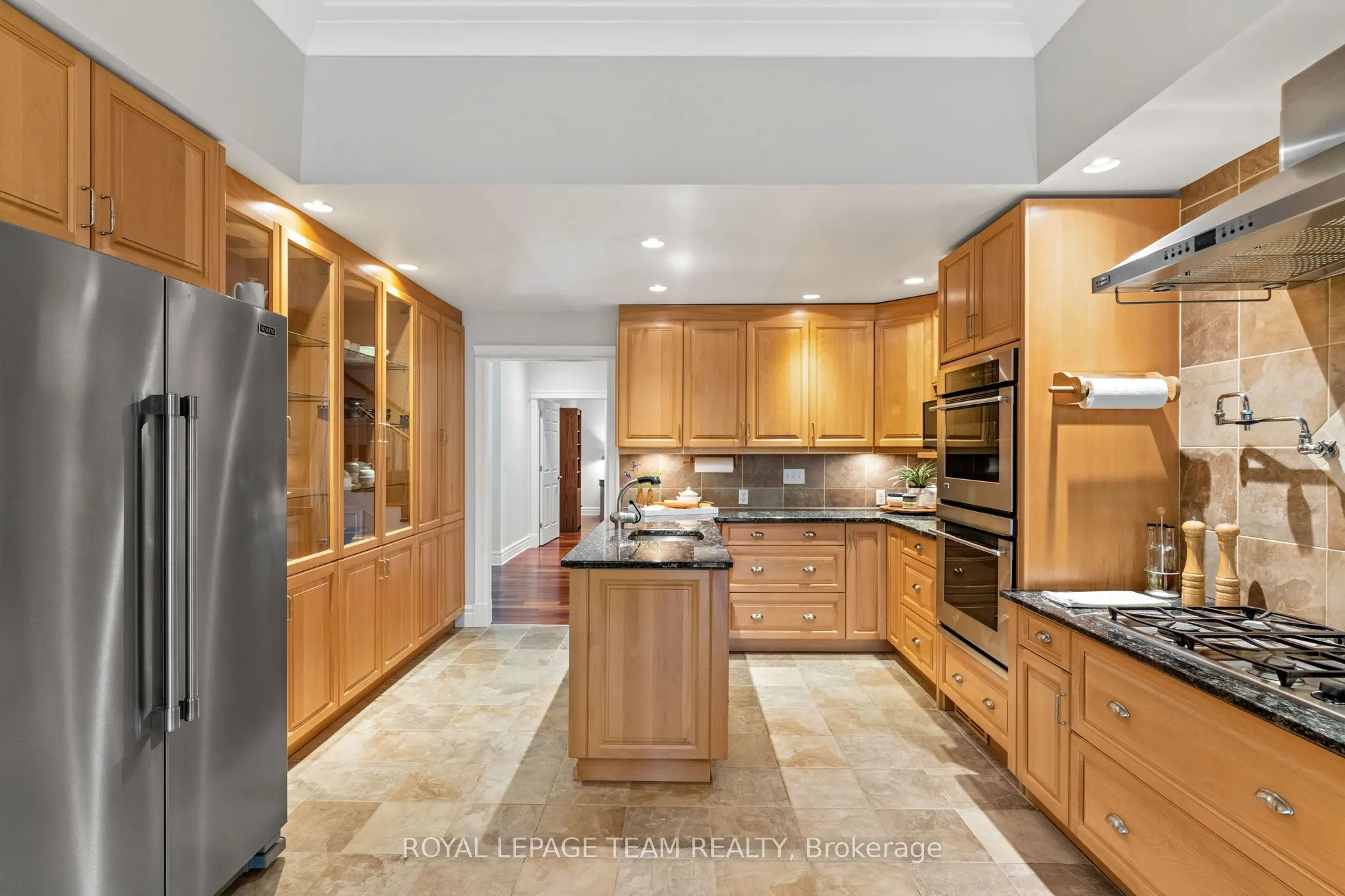 1526 Carsonby Road E