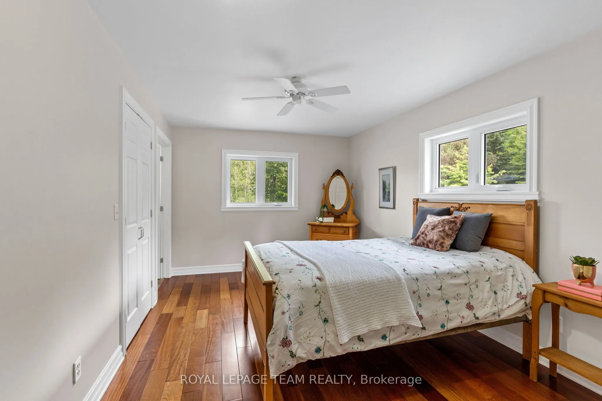 1526 Carsonby Road E