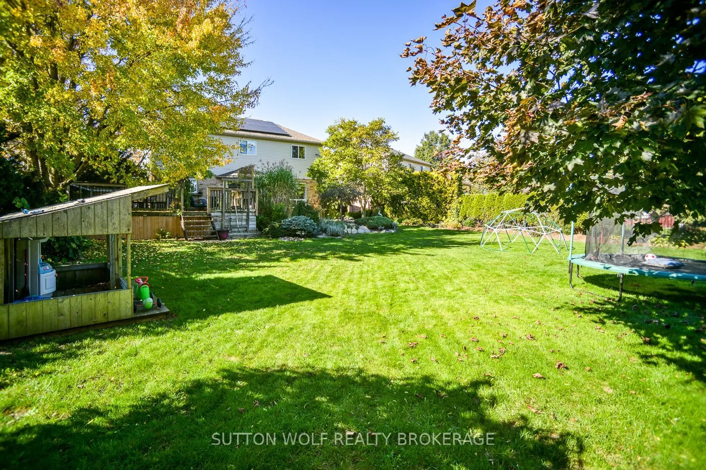 67 Willow Crescent