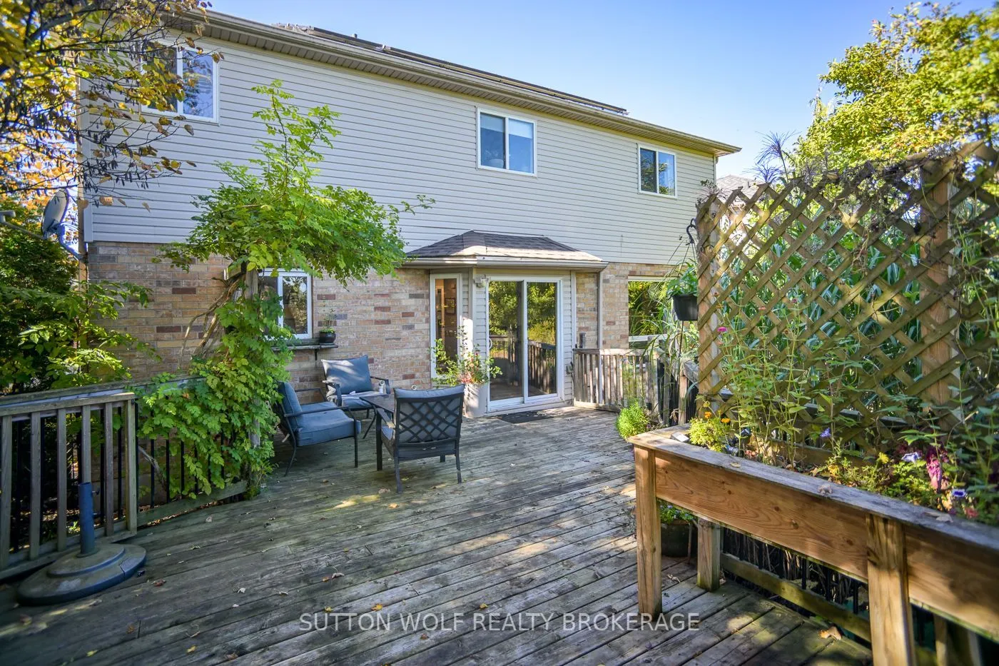67 Willow Crescent