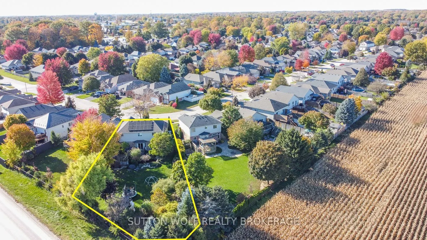 67 Willow Crescent