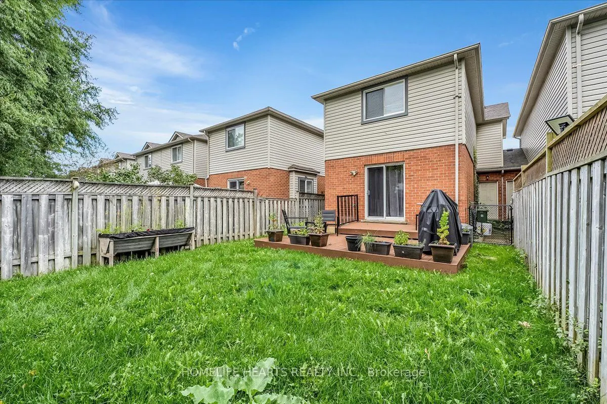 21 Bronte Court