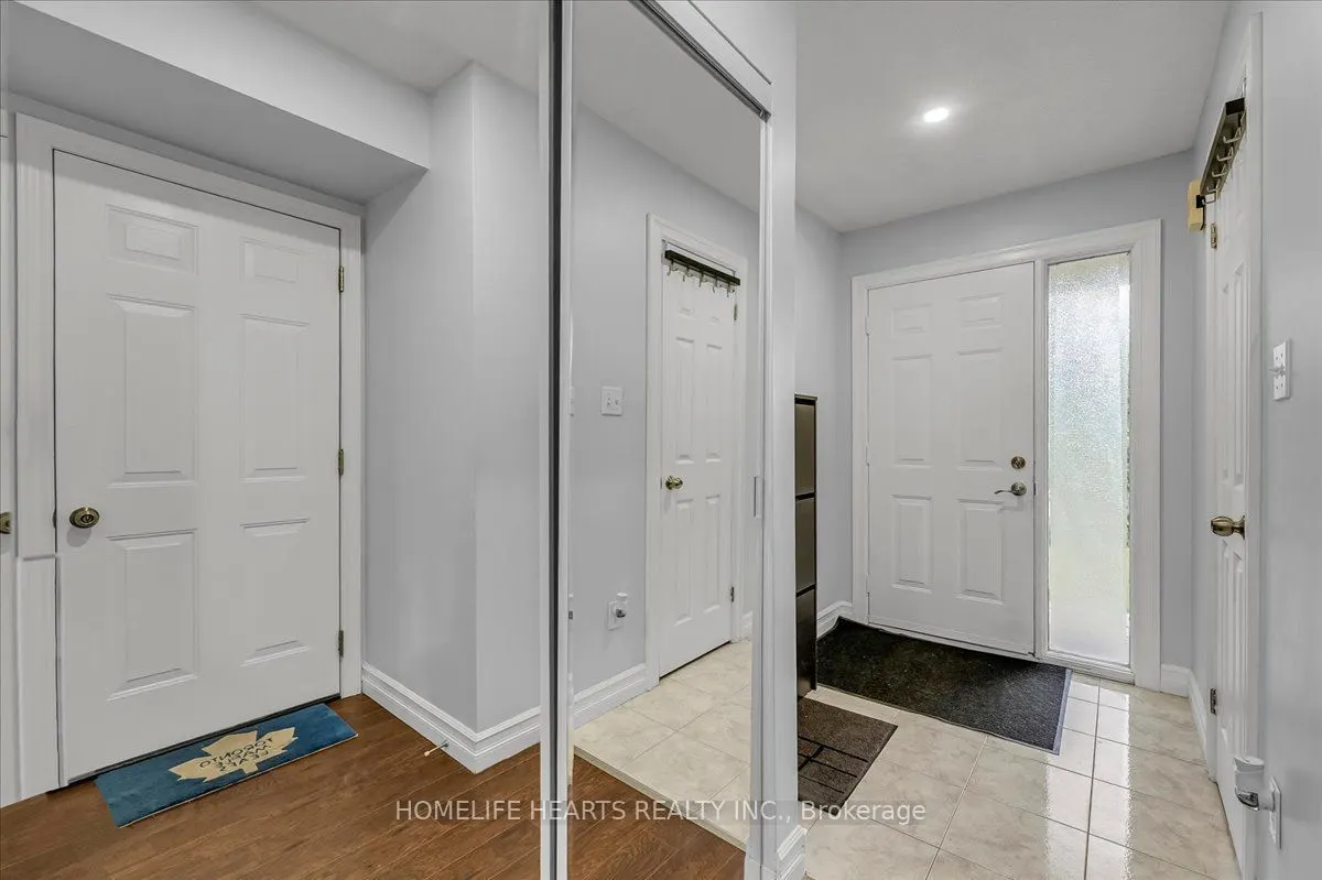 21 Bronte Court