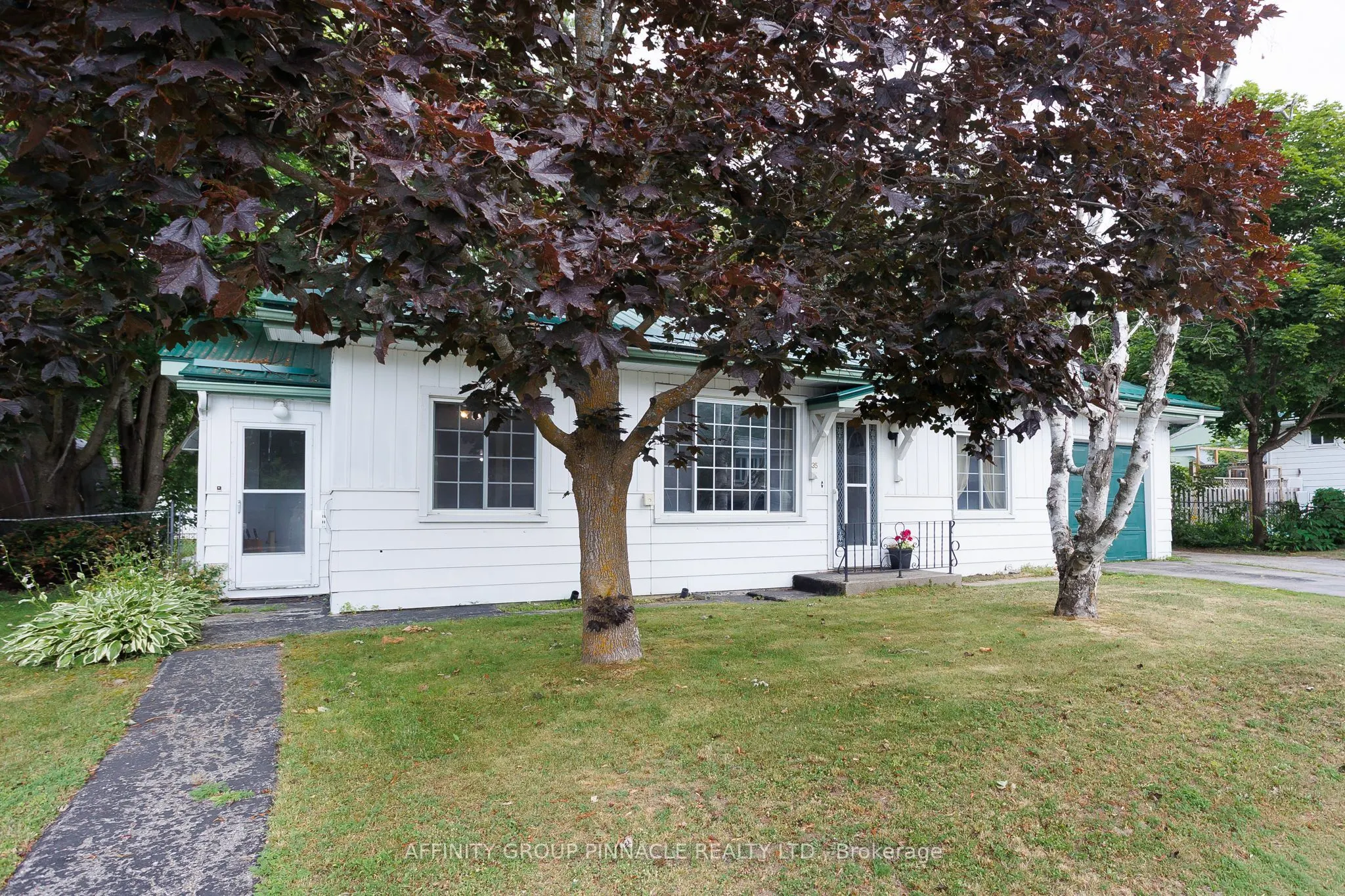 35 Clifton Street