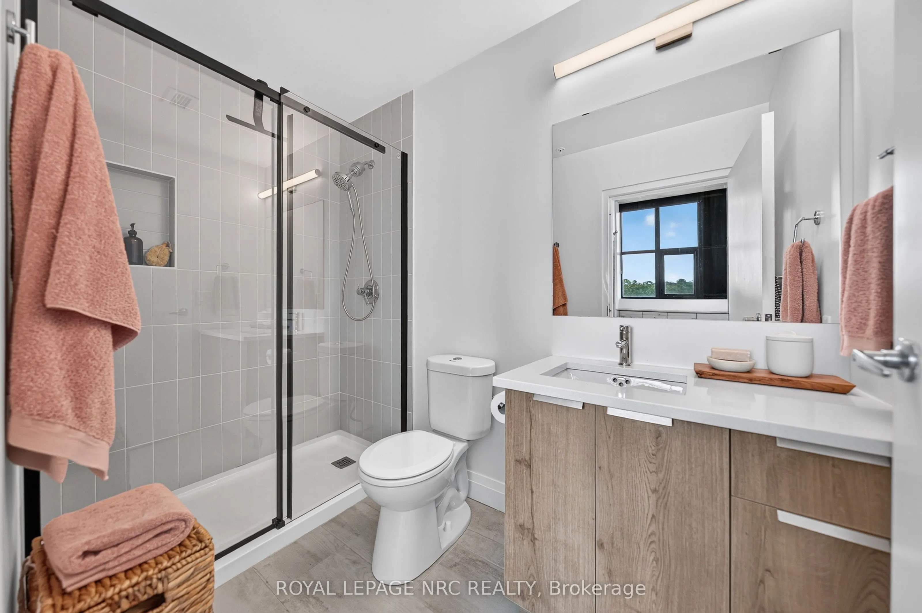 120 Huron Street #418