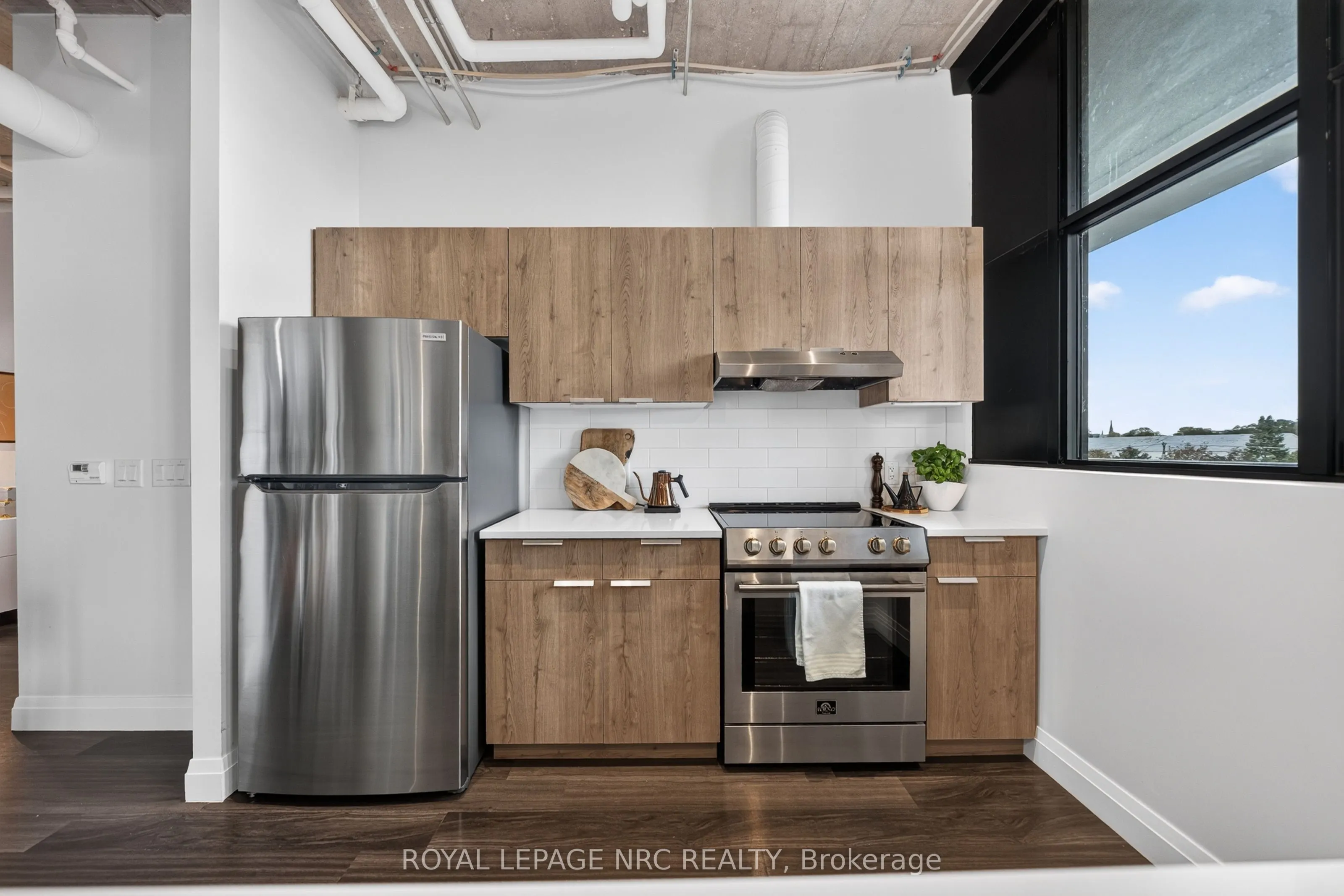 120 Huron Street #418