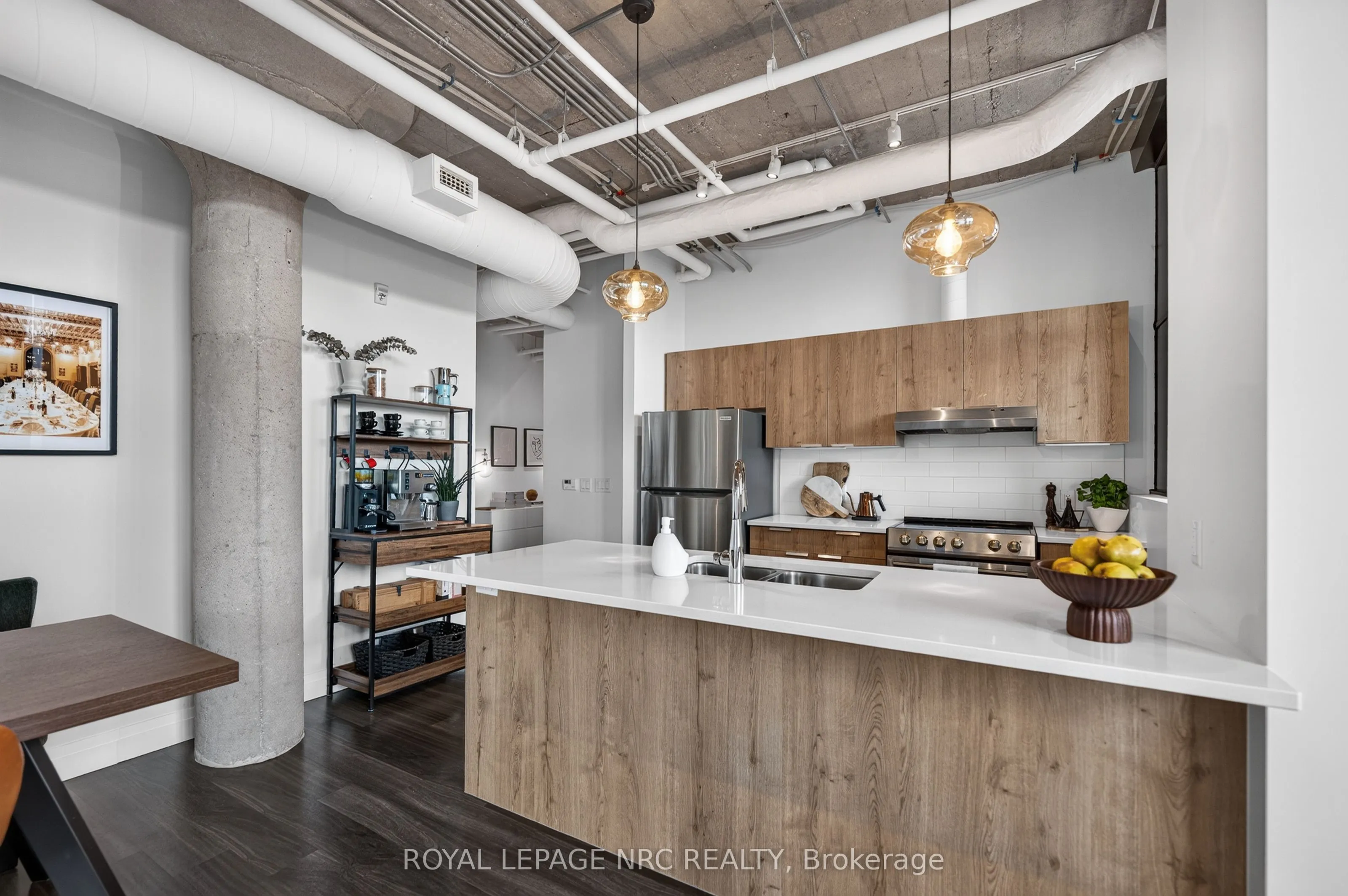 120 Huron Street #418