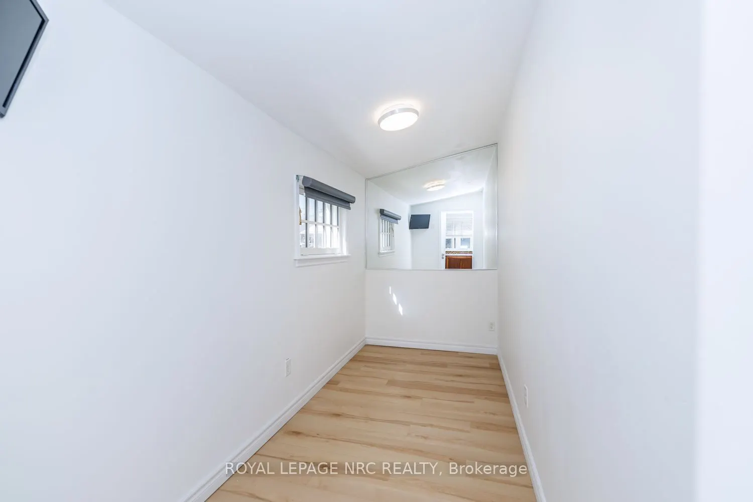 45 CONWAY Place