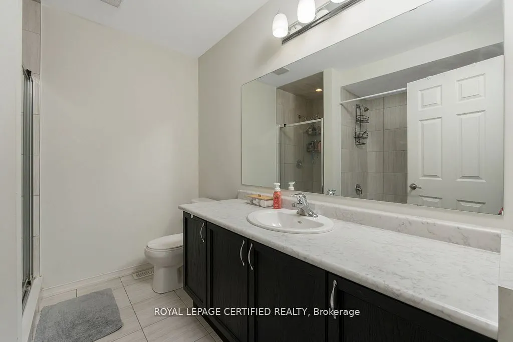 25 Elliot Street E #2