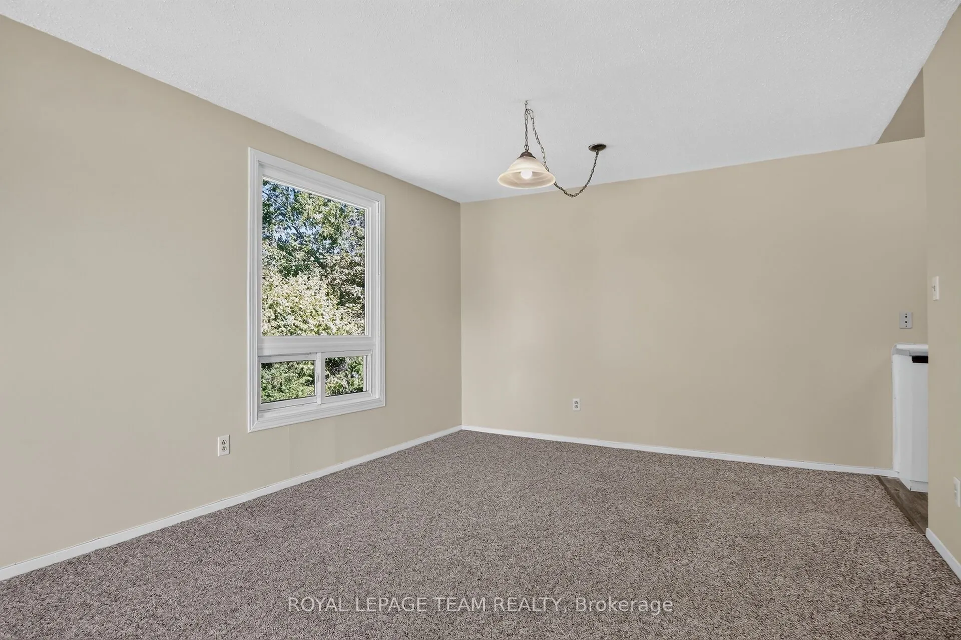 2 Charlotte Place #21