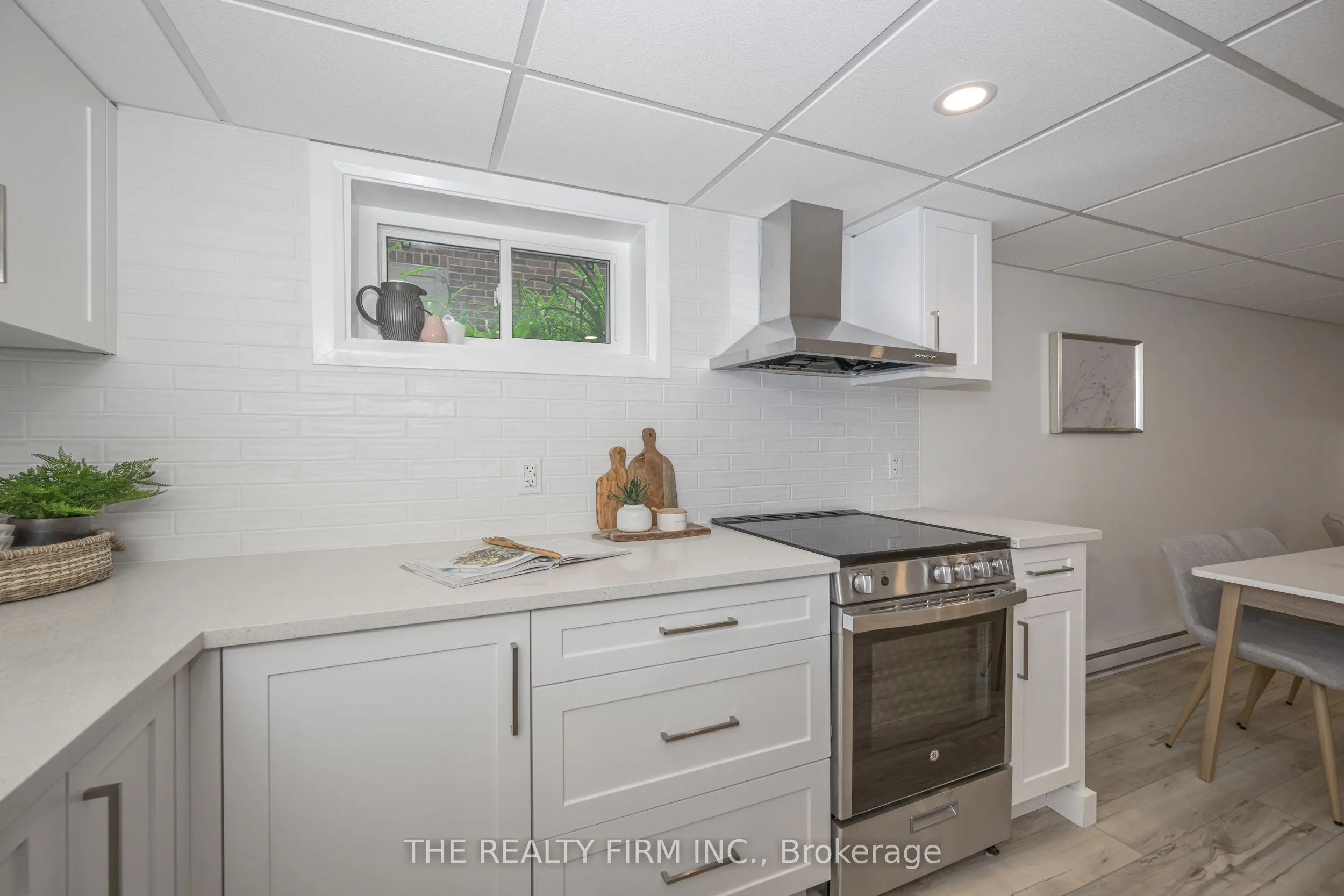 65 Byron Avenue E #Lower