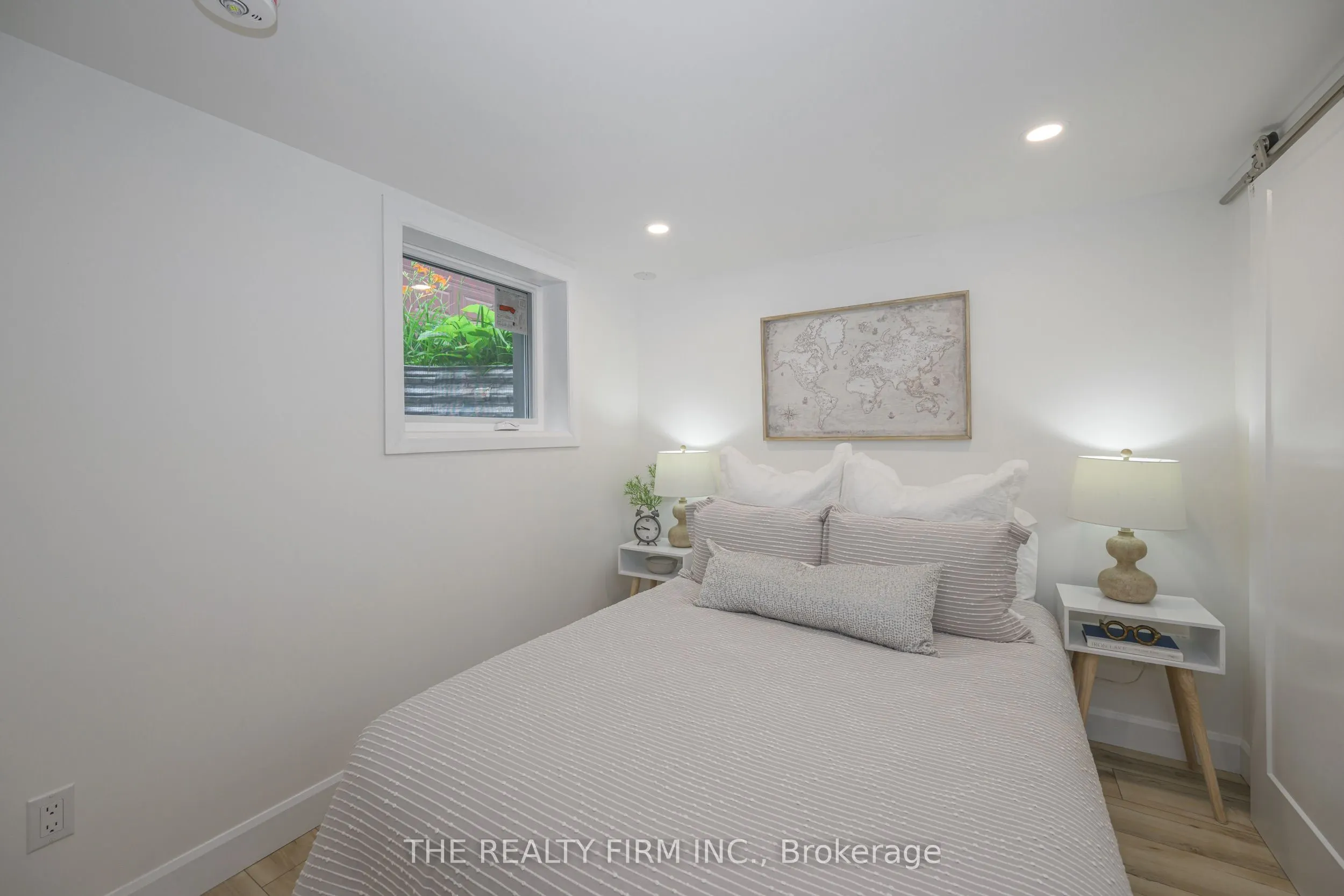 65 Byron Avenue E #Lower