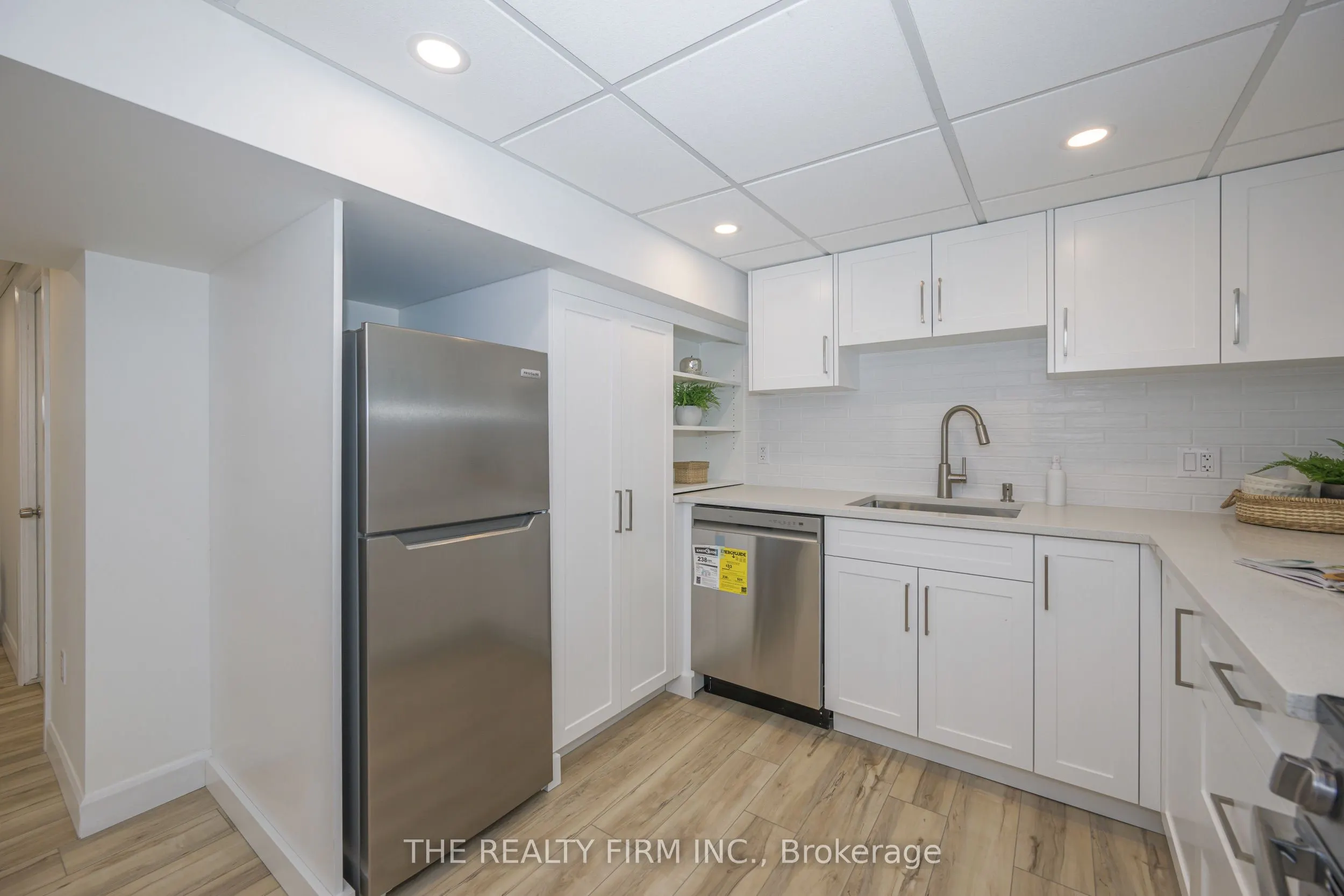 65 Byron Avenue E #Lower
