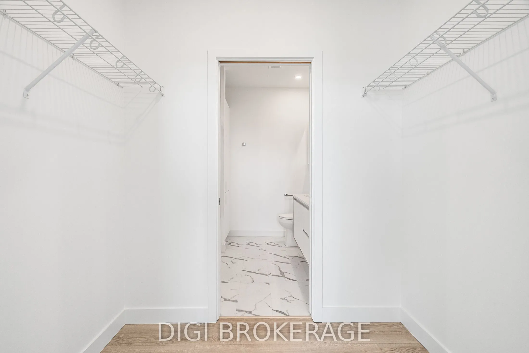 1240 Cummings Avenue #503