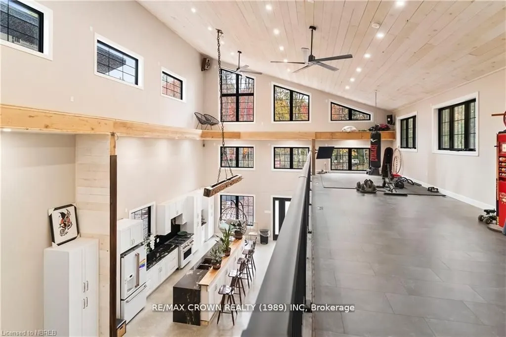 24 Sun Valley Way
