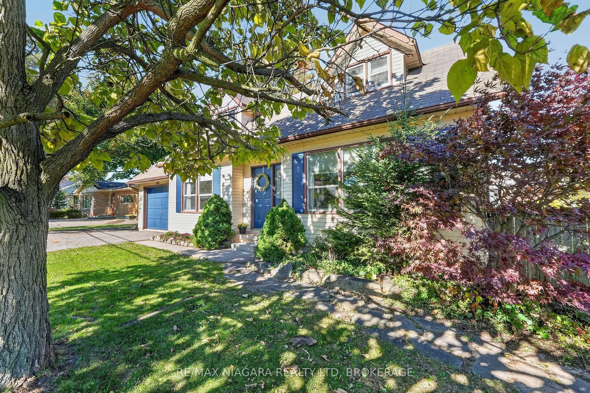 5001 HILLSIDE Drive