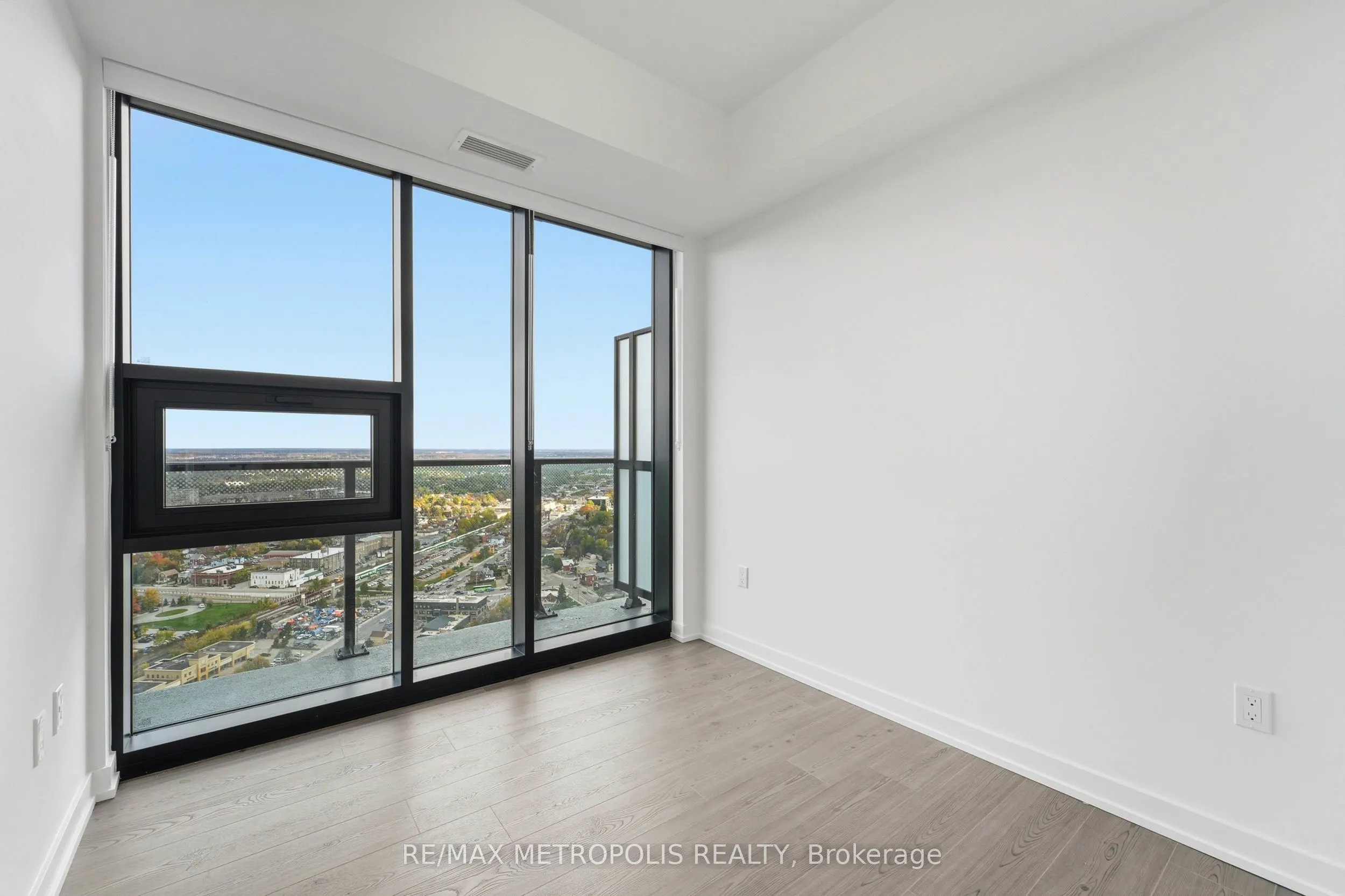30 Francis Street #3507