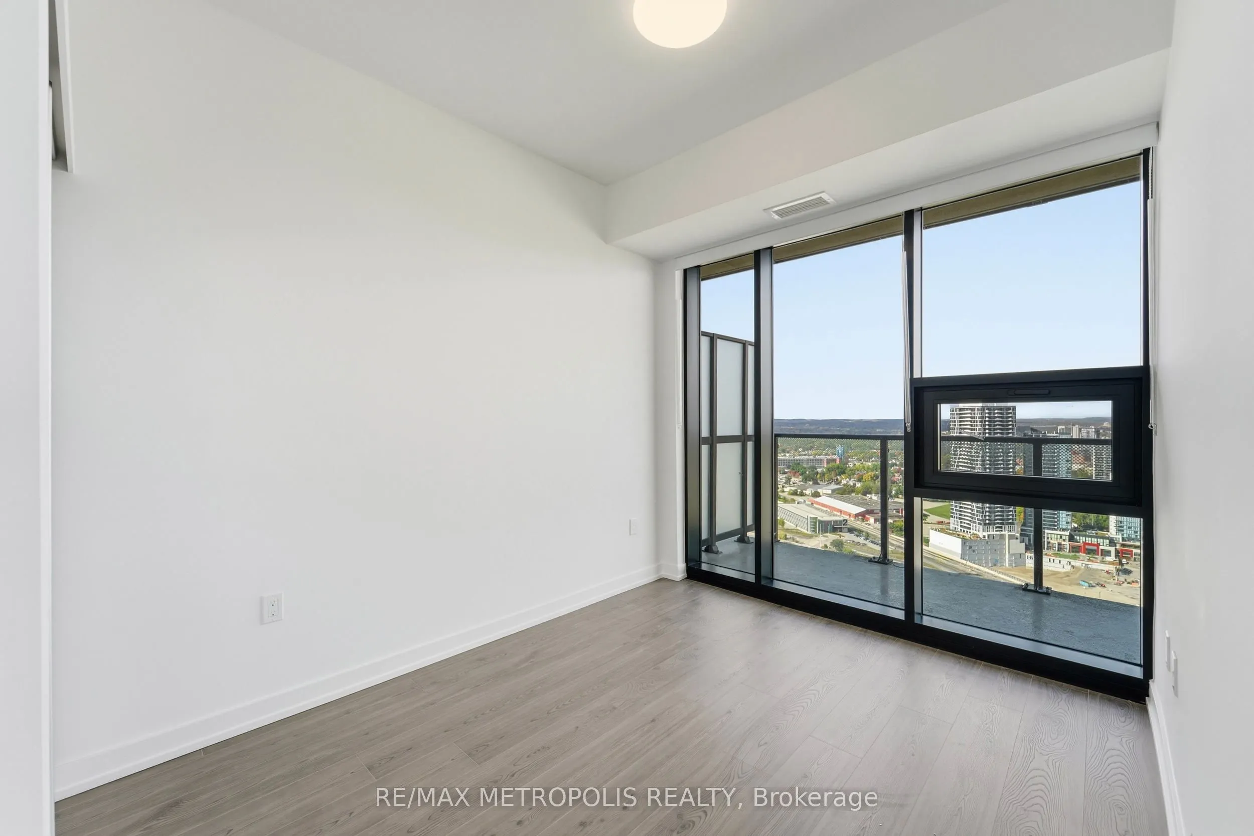 30 Francis Street #3507