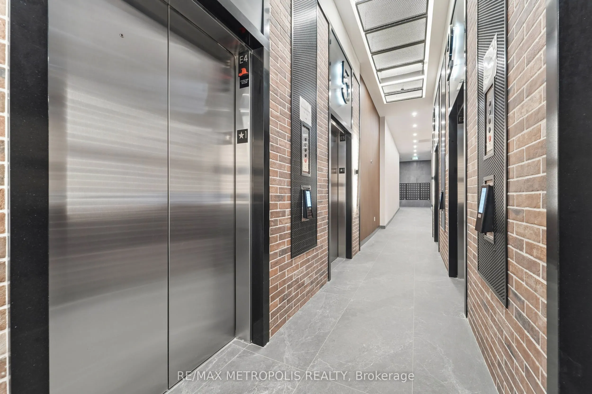 30 Francis Street #3507
