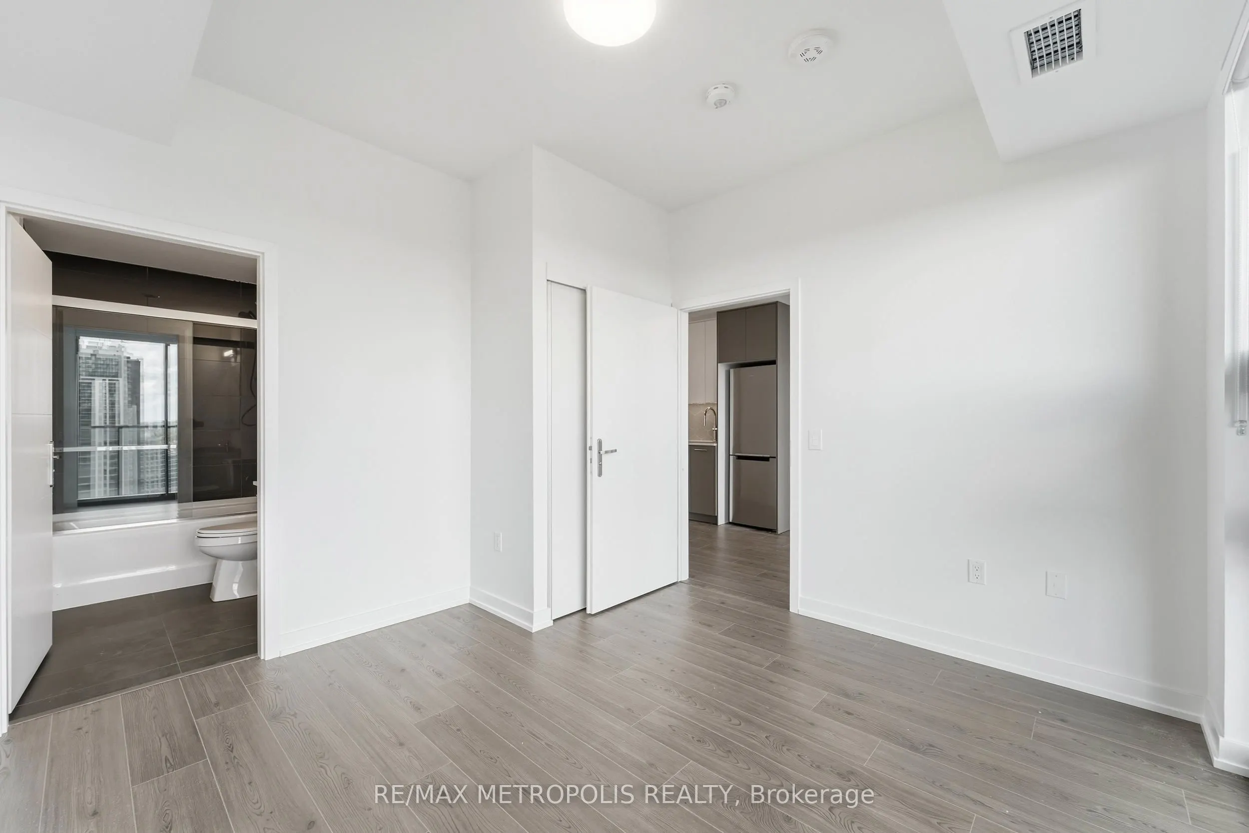 30 Francis Street #3507