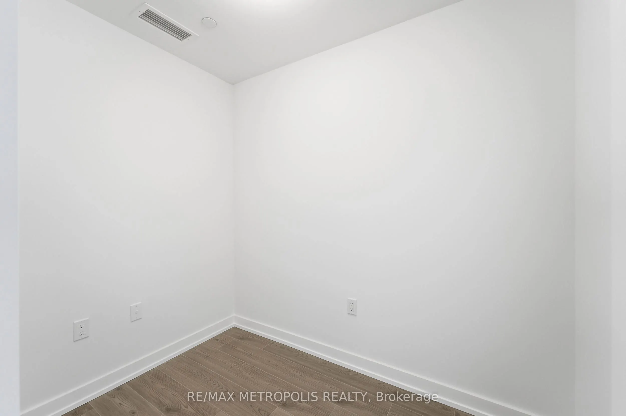 30 Francis Street #3507