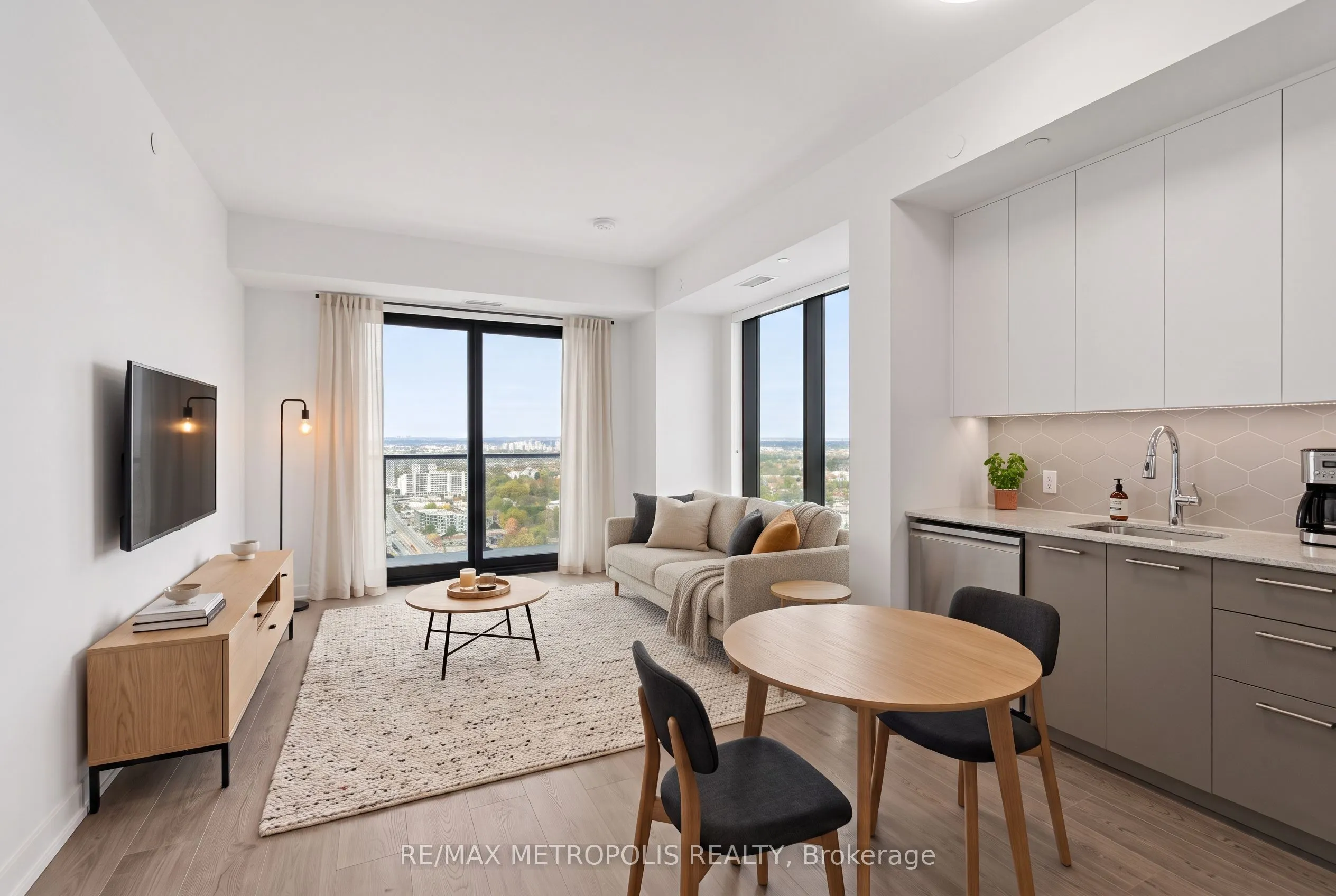 30 Francis Street #3507