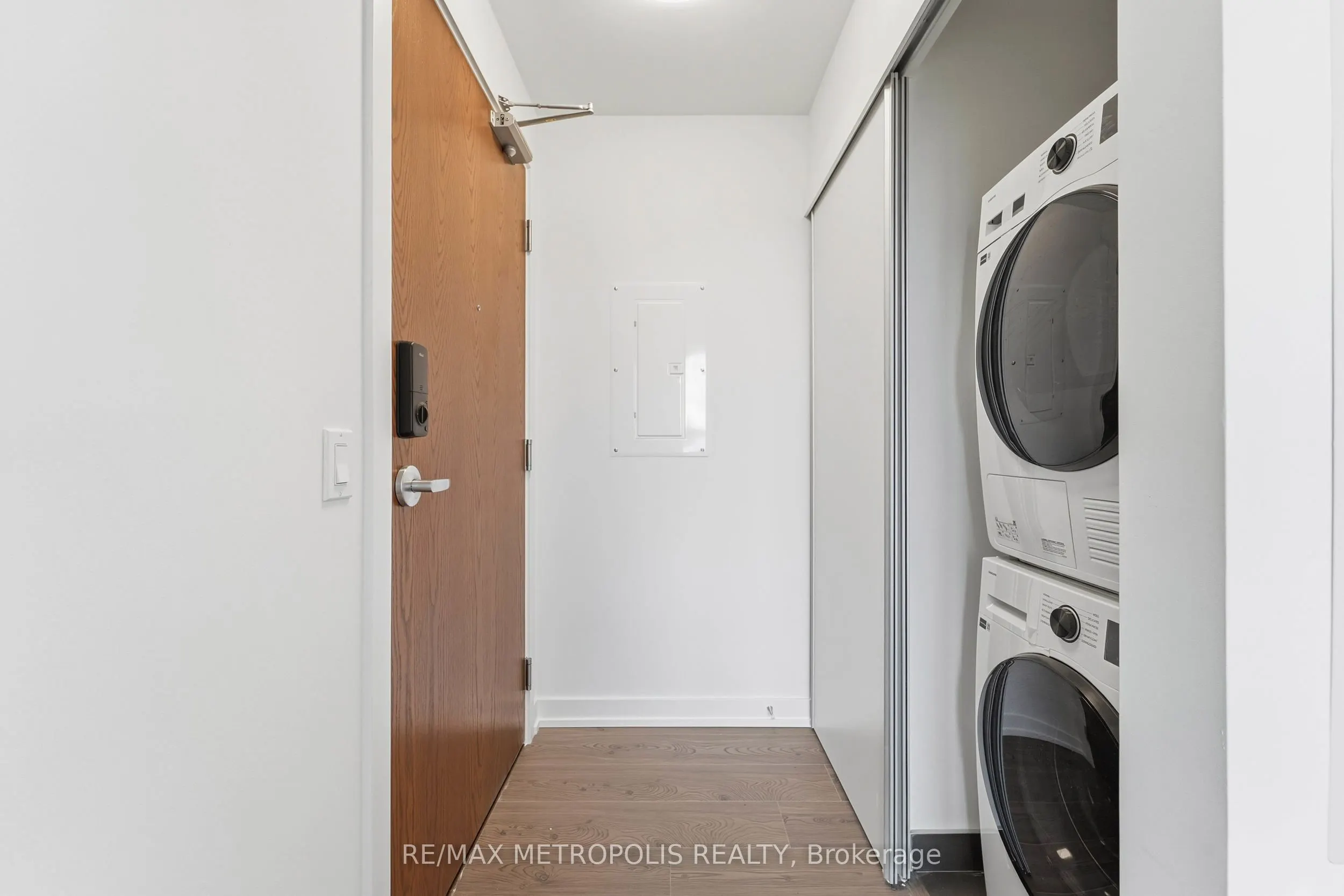 30 Francis Street #3507