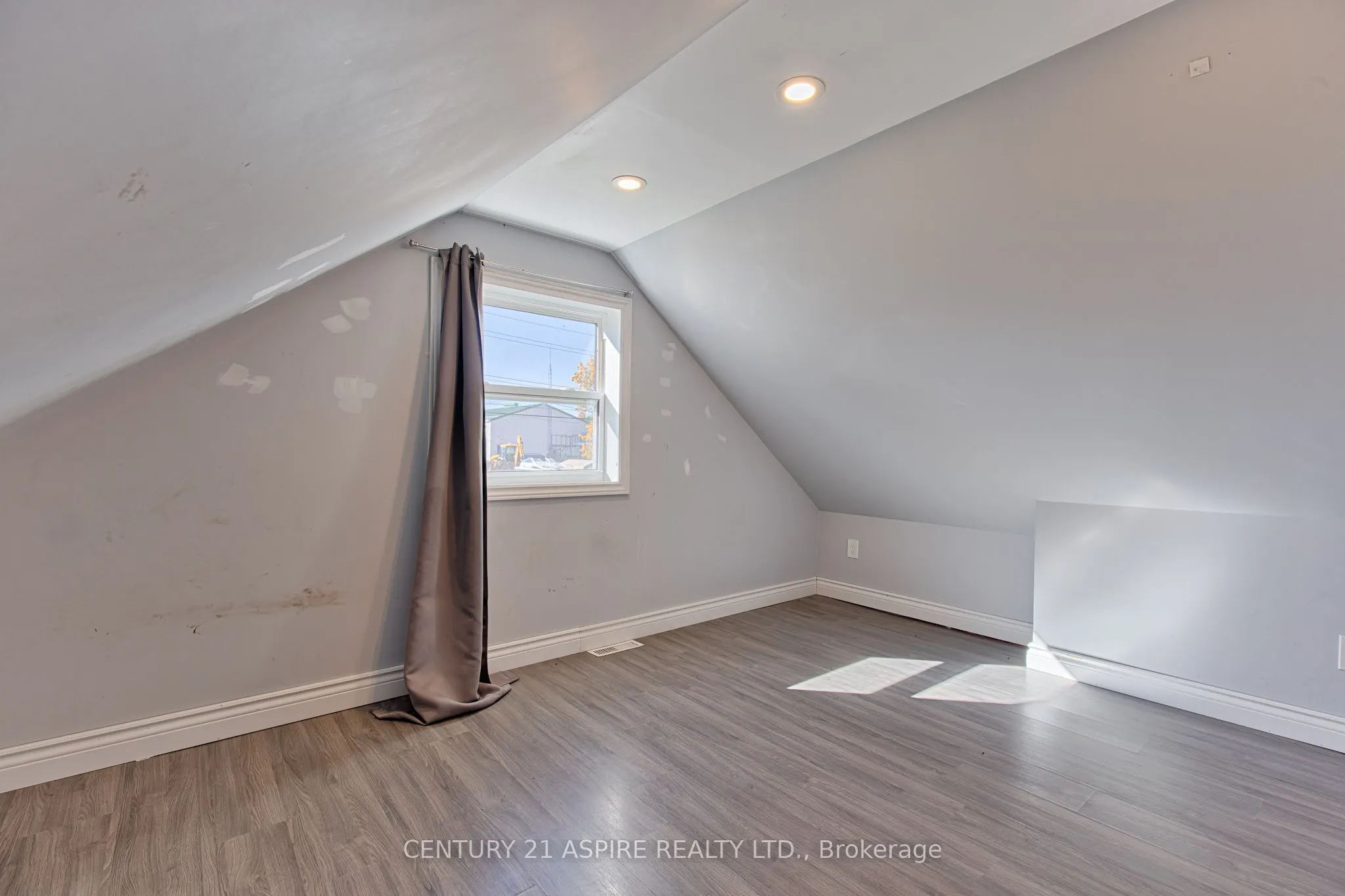 295 Julien Street