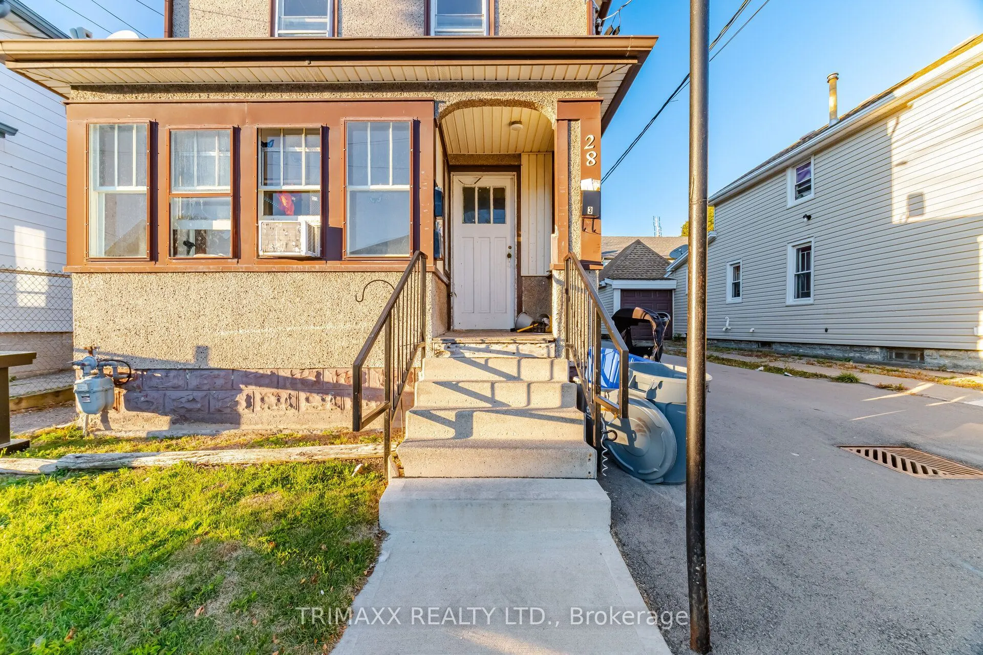 28 Fifth Street