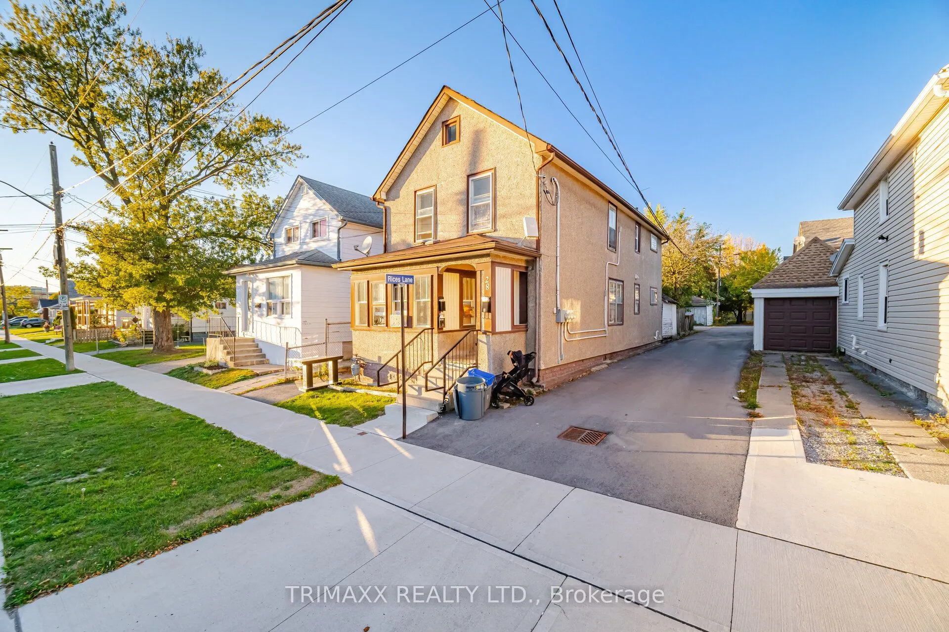28 Fifth Street