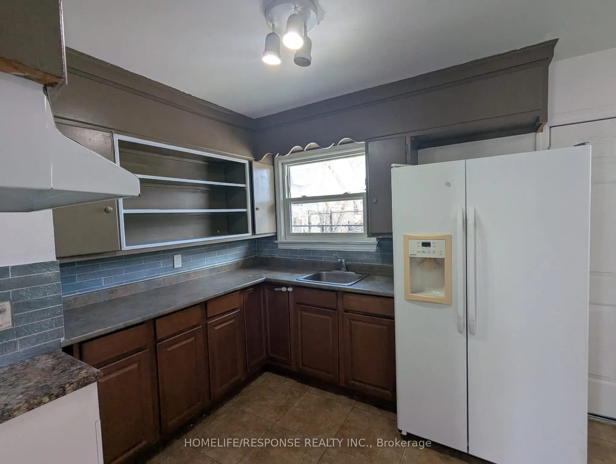 103 Water Street S #1/2