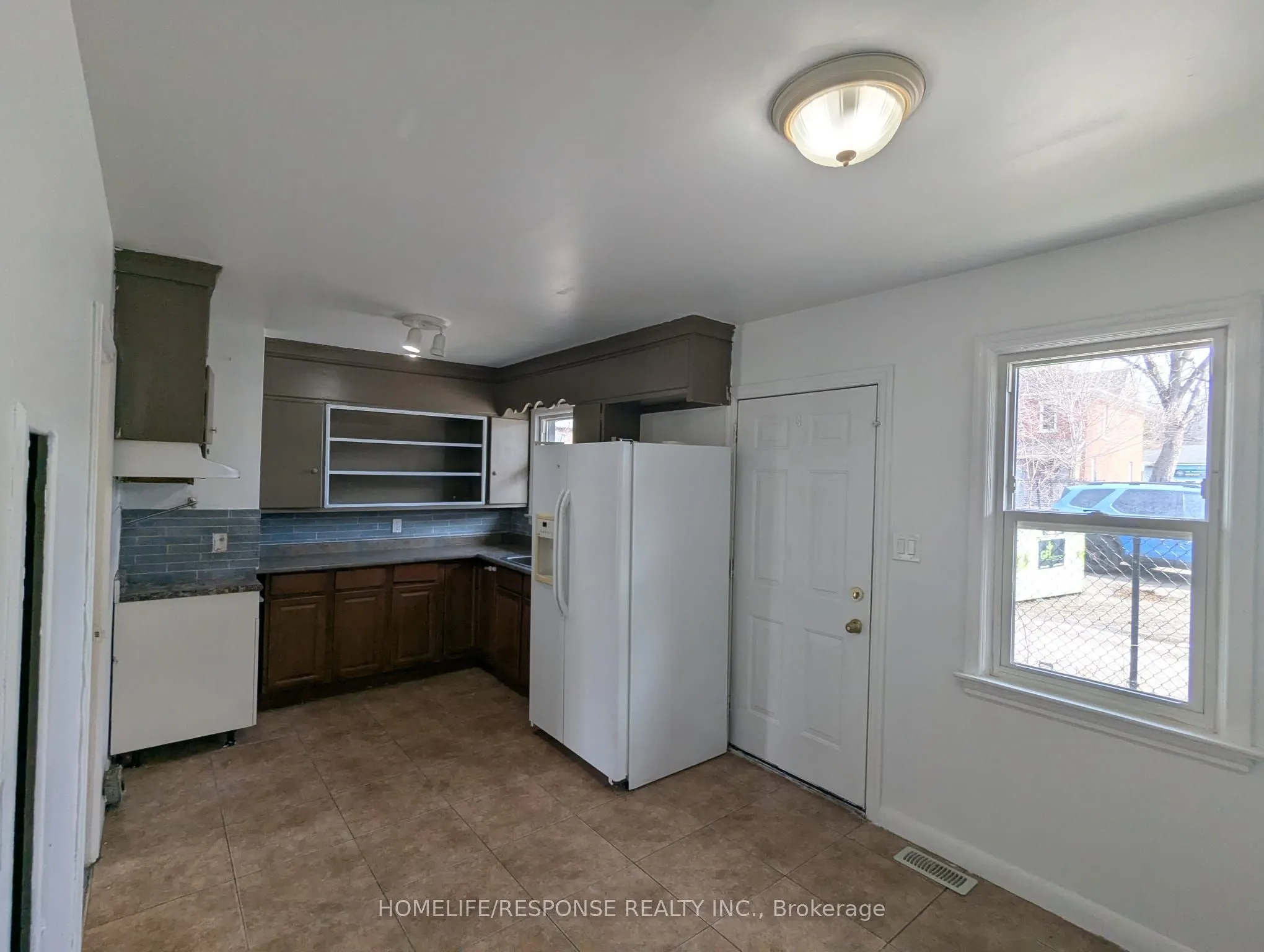 103 Water Street S #1/2
