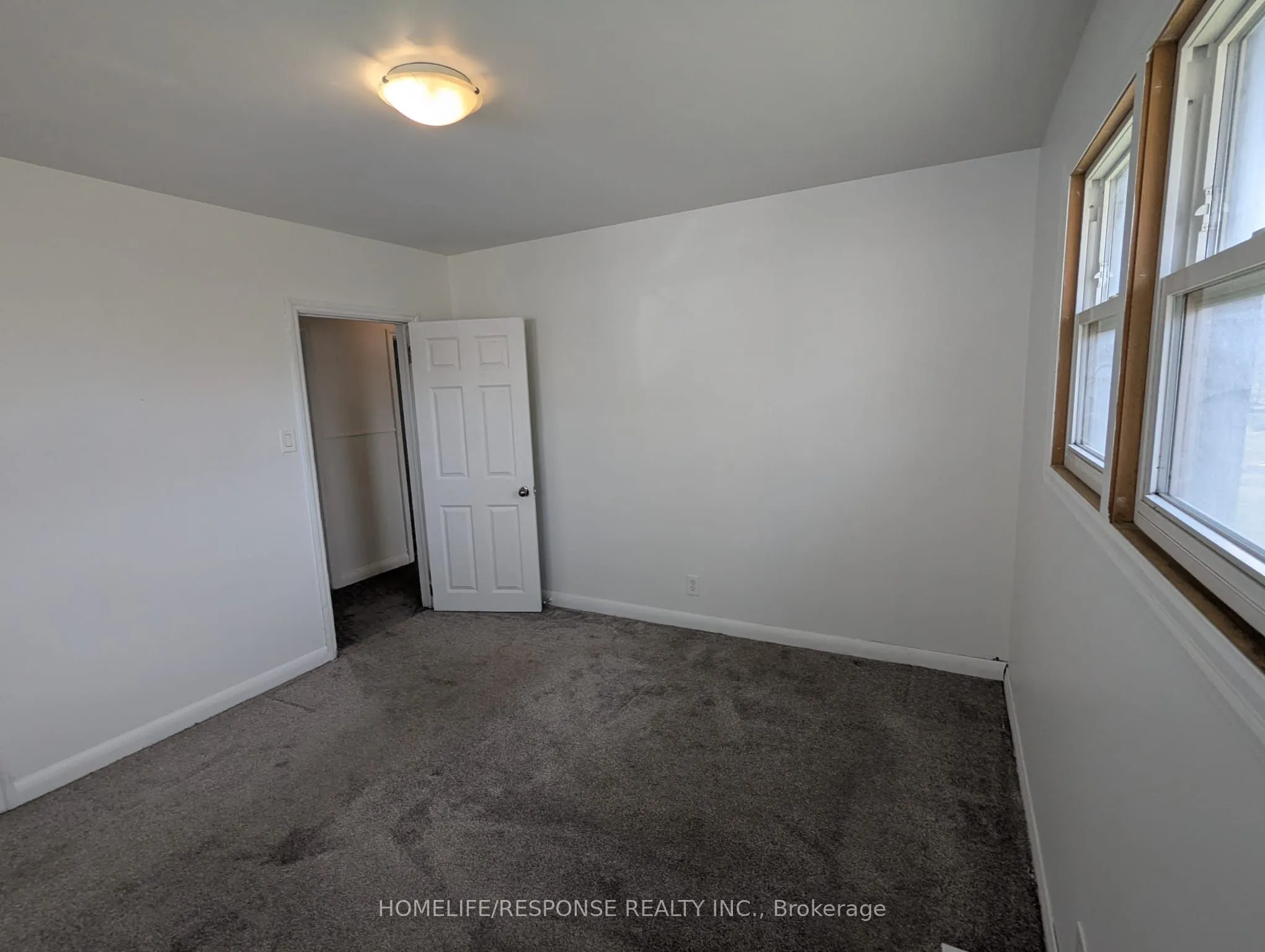 103 Water Street S #1/2