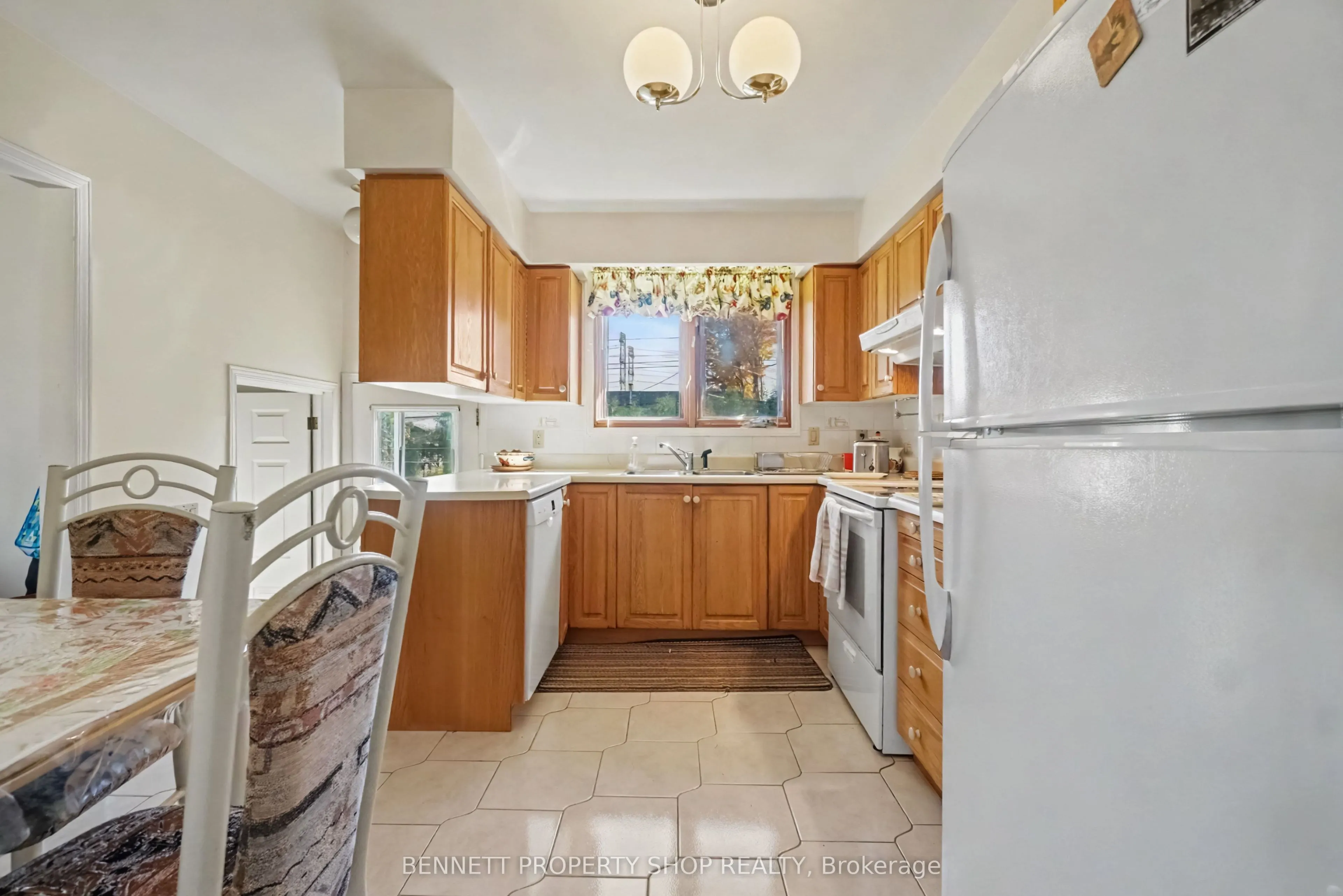 18 Kingsbury Avenue