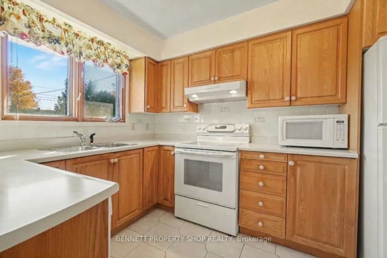 18 Kingsbury Avenue
