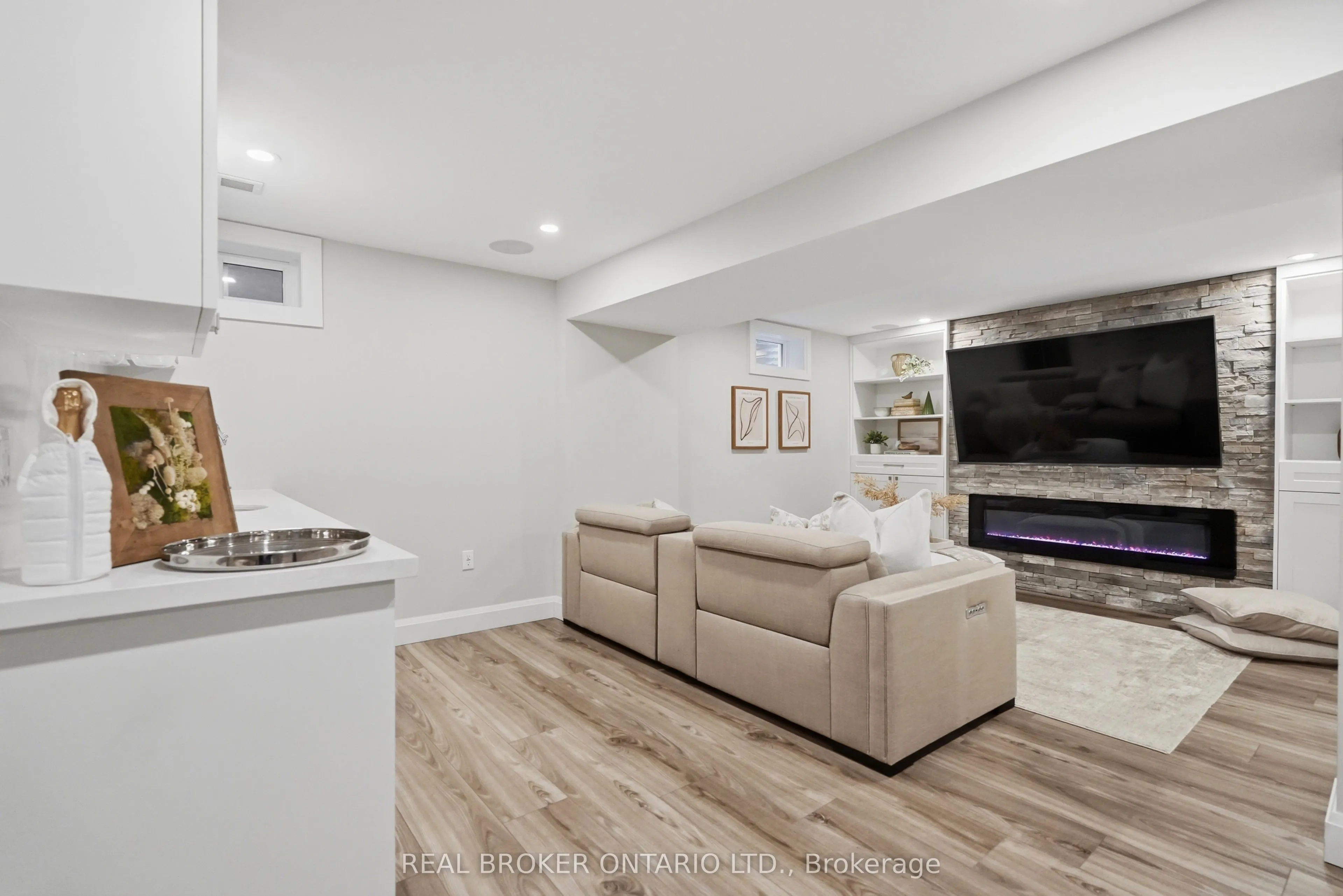 7 Rockhaven Lane