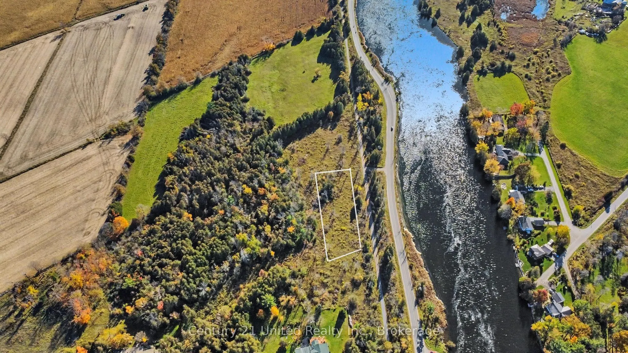 0 (Part 1 and 4 of 45R-17458) County Rd 32