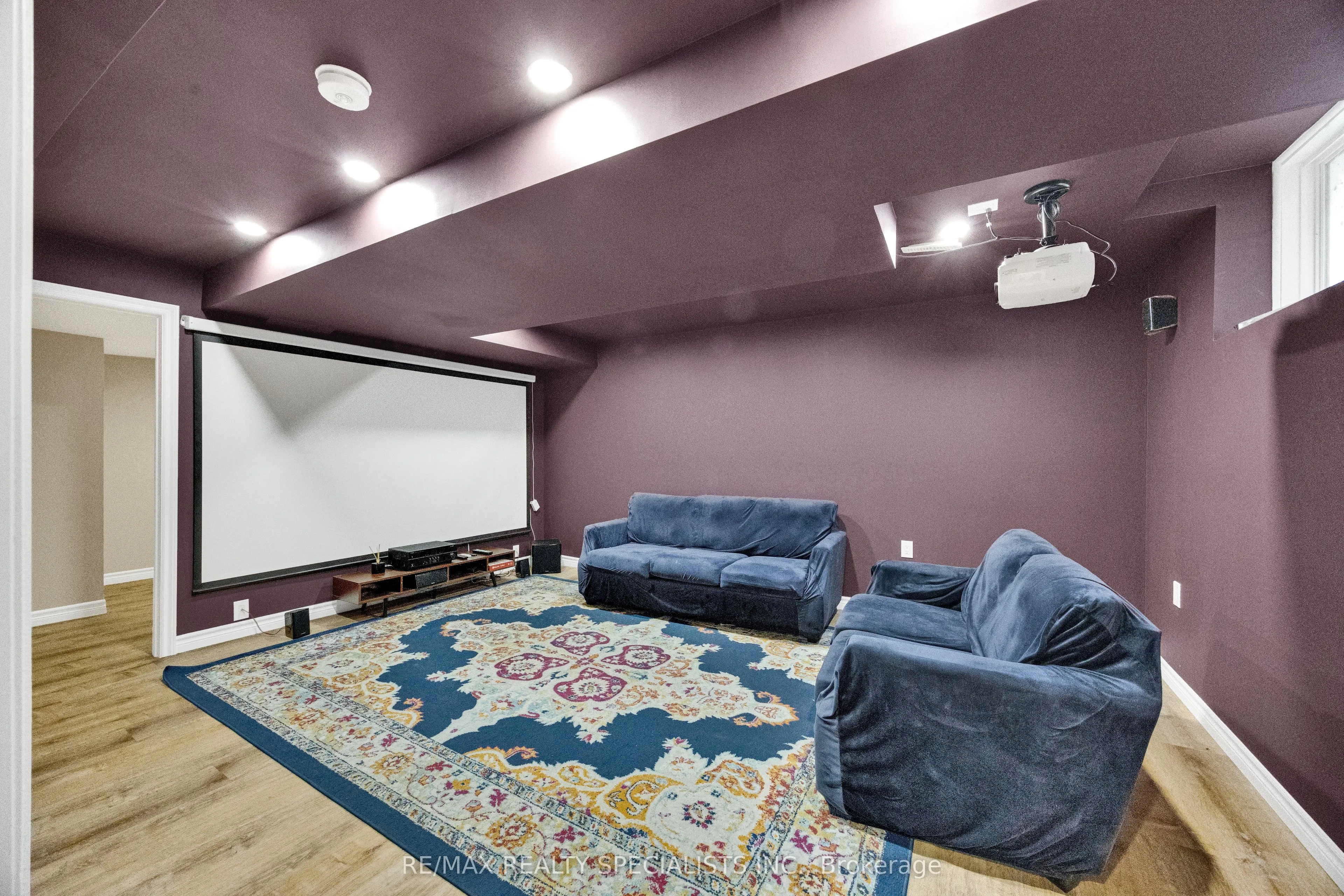 3270 Singleton Avenue #18